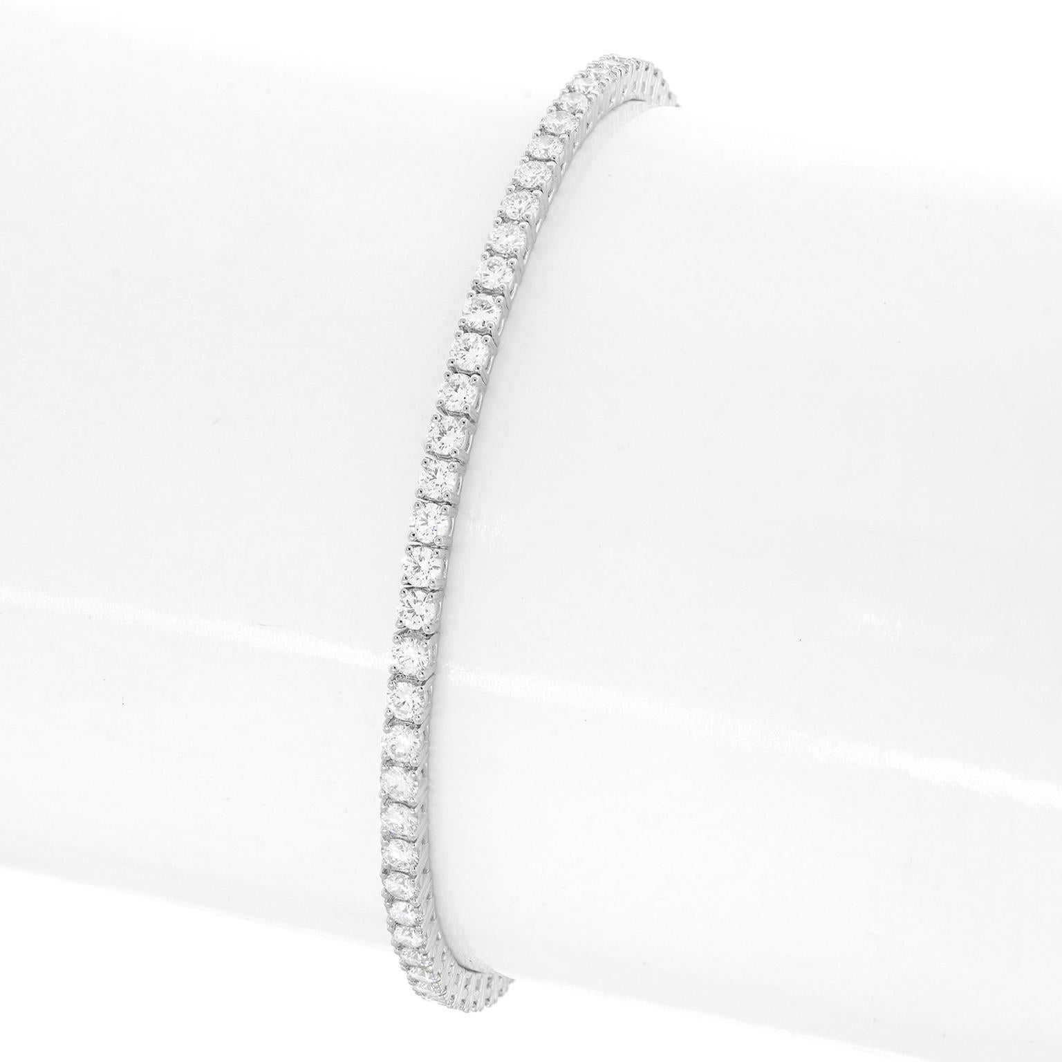 4.0 carats Diamond Line Bracelet For Sale 7