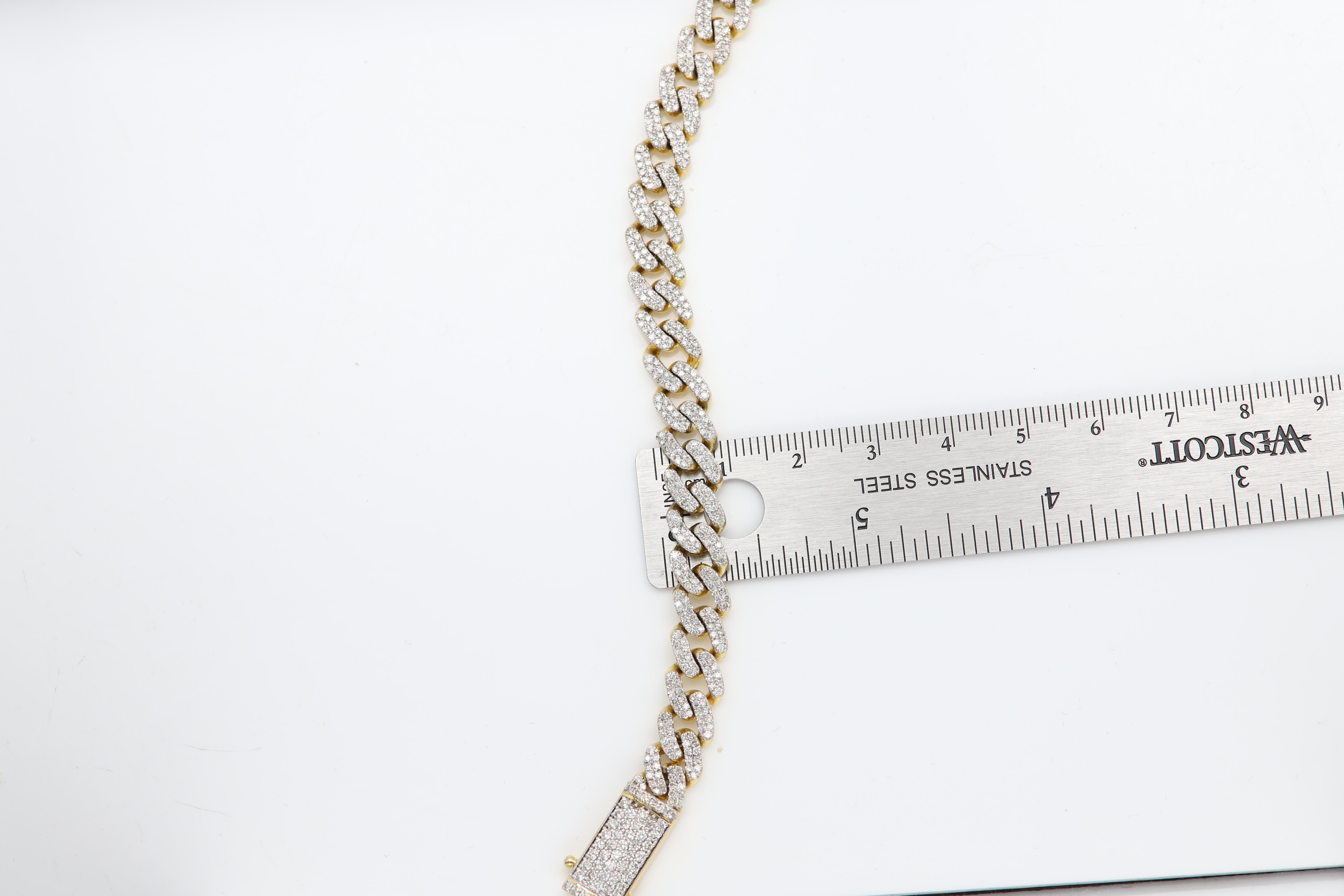 Bracelet à maillons glacés en or 14 carats avec diamants naturels cubains 4,0 carats Excellent état - En vente à Brooklyn, NY