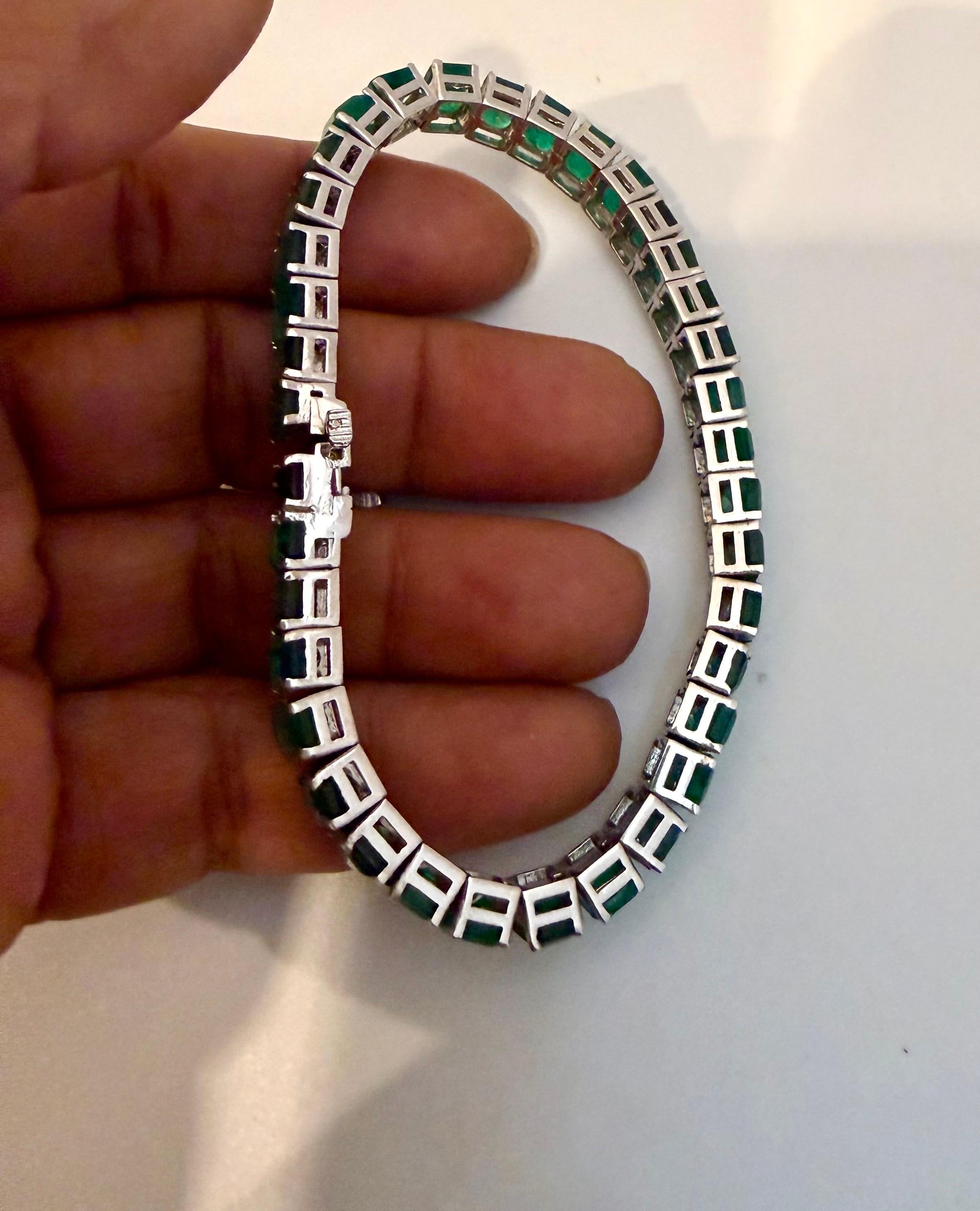 40 Ct Esmeralda Natural Corte Cóctel Esmeralda Pulsera de Tenis 14 Kt Oro Blanco 7.5
