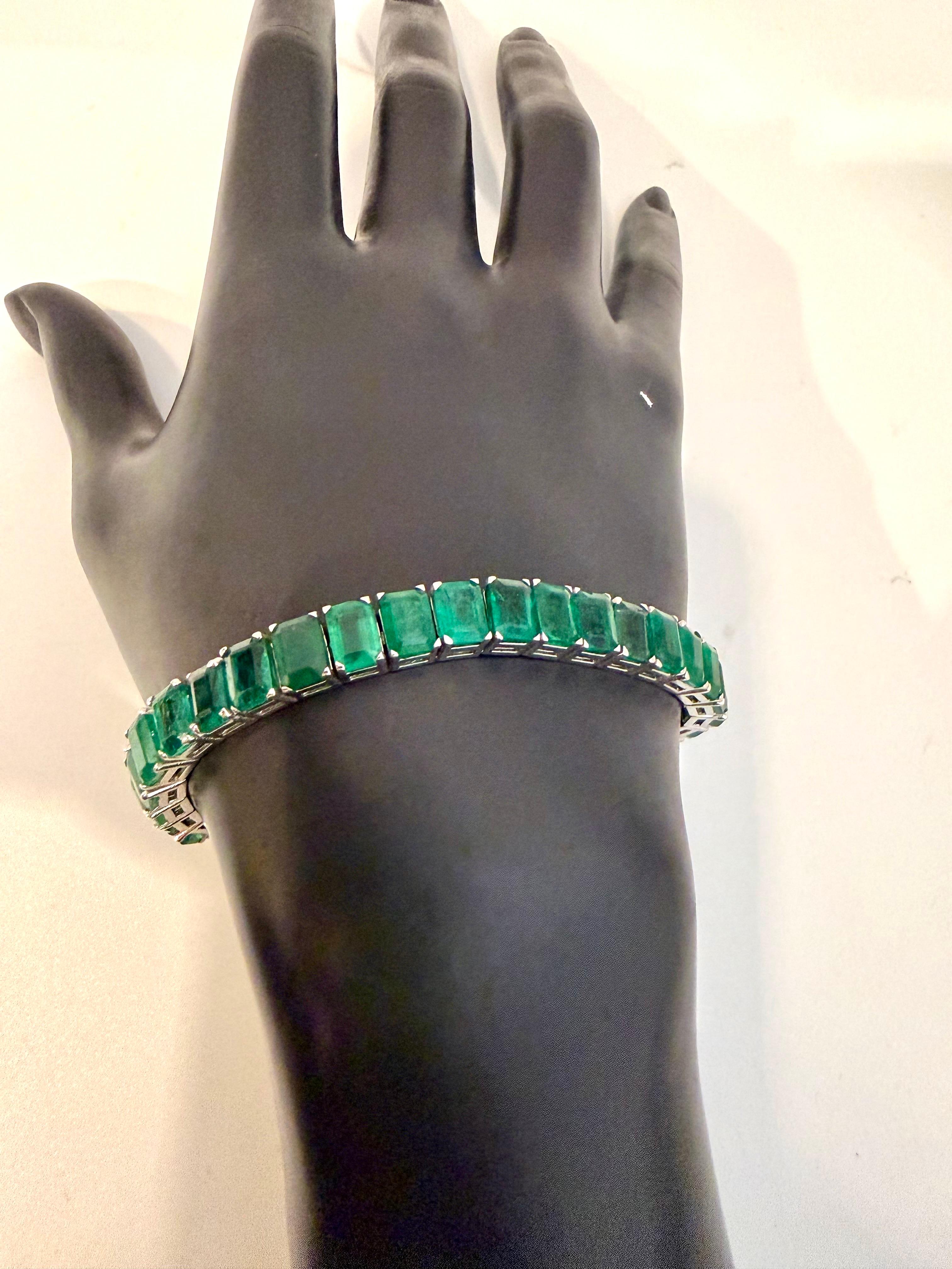 40 Ct Esmeralda Natural Corte Cóctel Esmeralda Pulsera de Tenis 14 Kt Oro Blanco 7.5