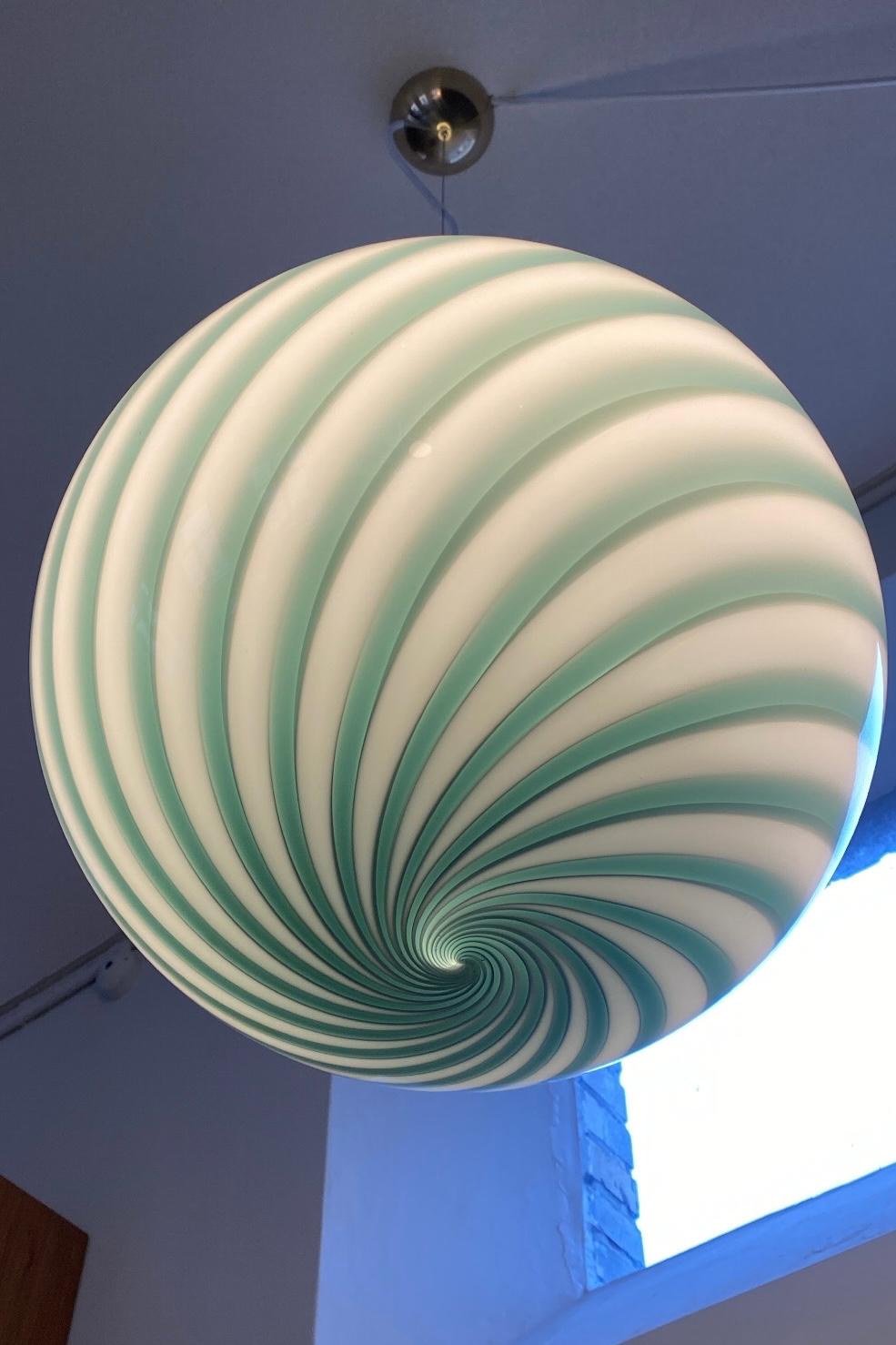 Ø40 Large Murano pendant green petrolium swirl glass, mouth blown in Italy  In New Condition For Sale In Copenhagen, DK