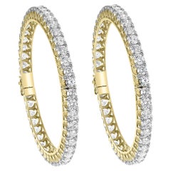 40 pointeurs chacun, diamants de 36 carats, paire de bracelets « Eternity » de la ligne Line, or jaune 14 carats