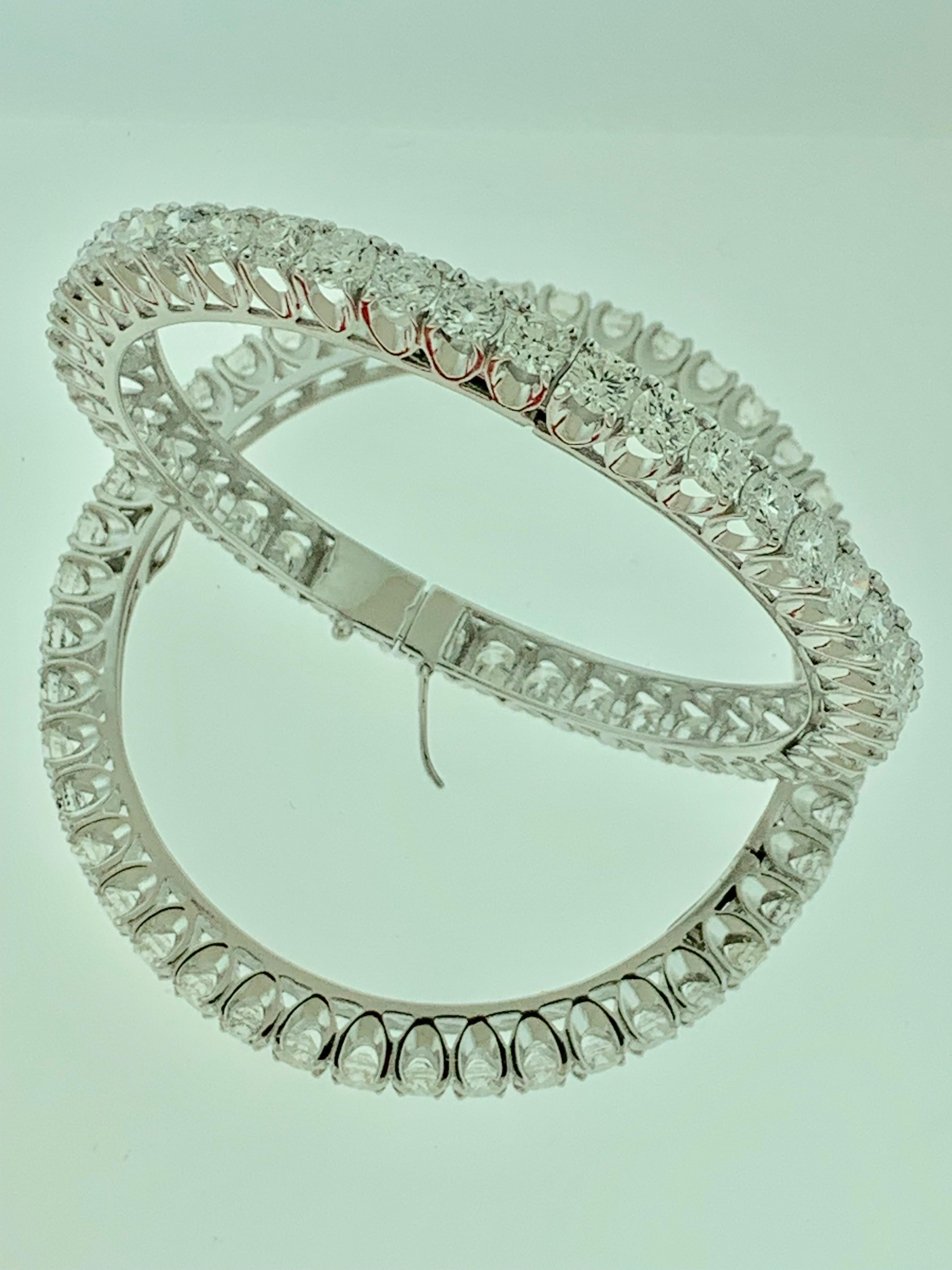 40 Pointer Each, 36 Ct Single Line Eternity 18 Kt Gold and Diamond Bangle, Pair For Sale 4