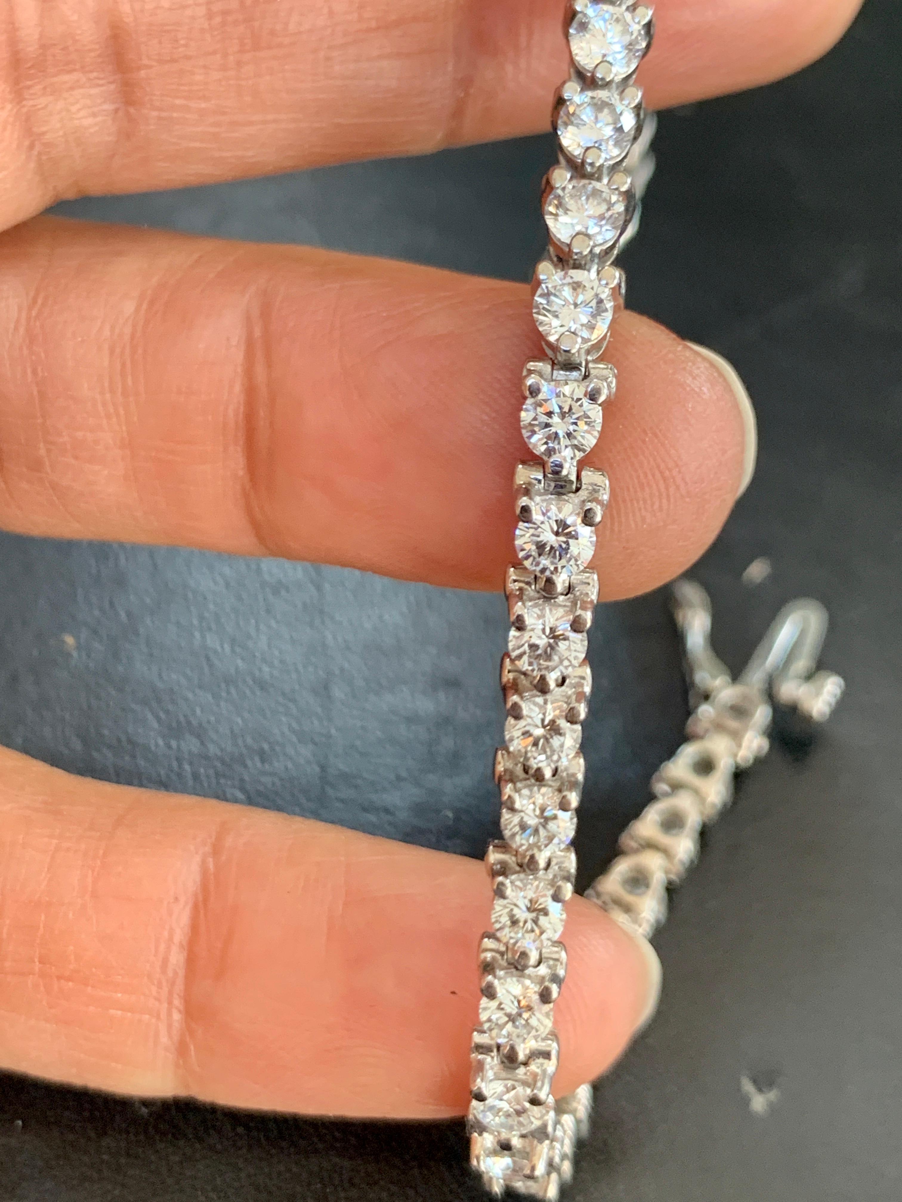 40 Round Diamond 14-15 Pointer Each Tennis Bracelet in 14 K White Gold 5.5 Carat In Excellent Condition For Sale In New York, NY