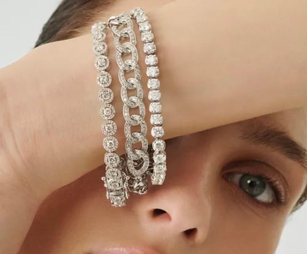 Round Cut 40 Round Diamond 25 Pointer Each Tennis Bracelet in 14 Karat Gold 10 Carat 7 