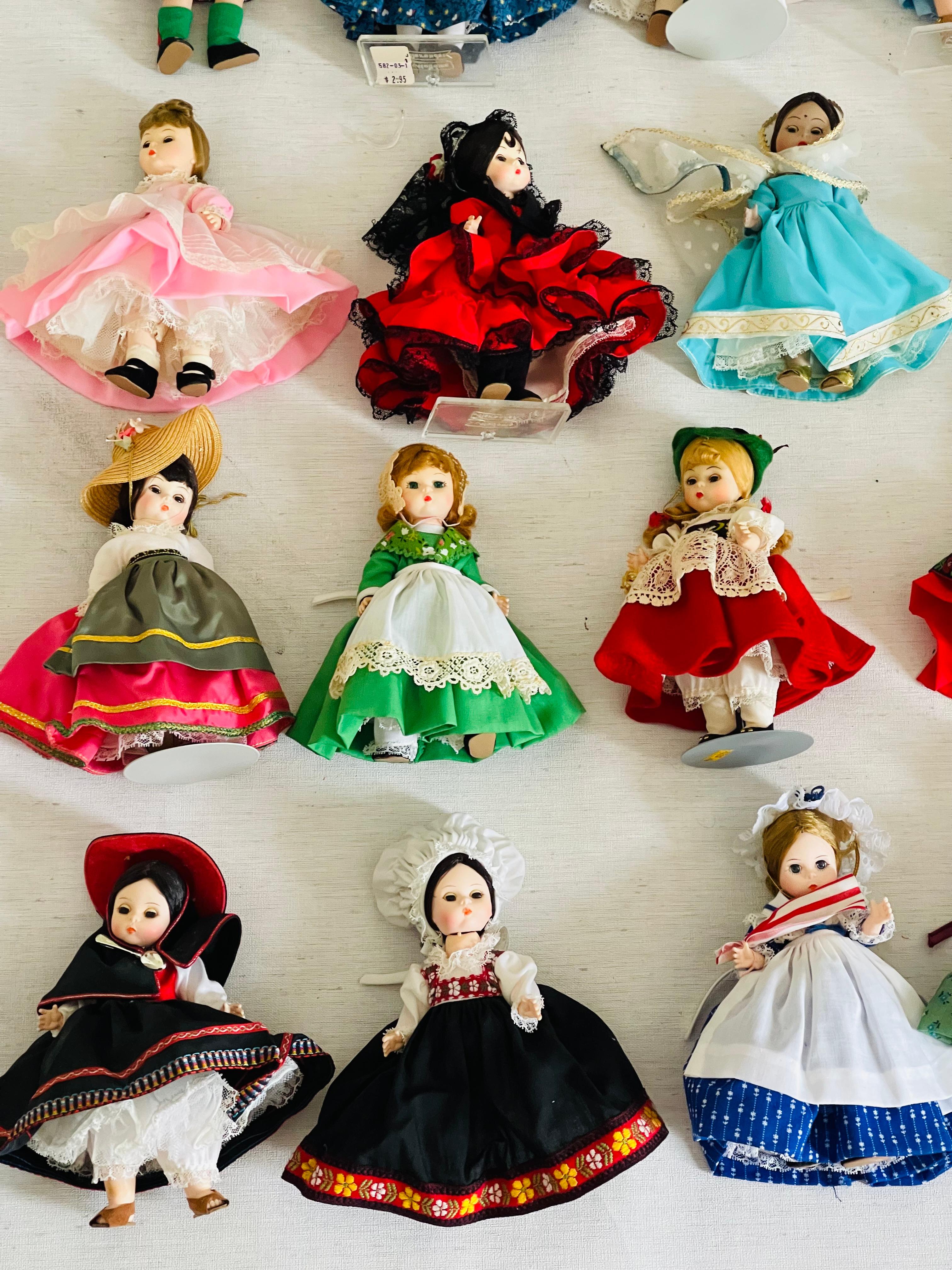40 Bambole vintage Madame Alexander da 6 pollici Collectional in vendita 7
