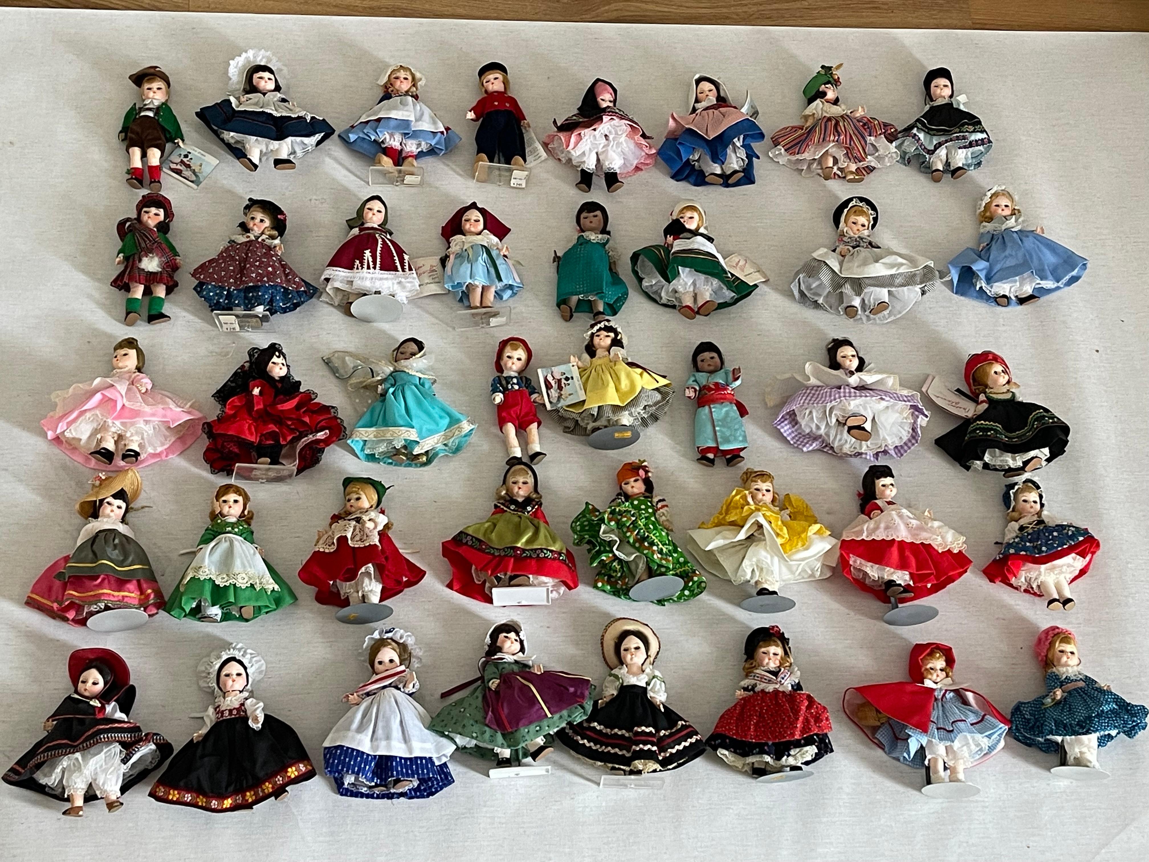 40 Bambole vintage Madame Alexander da 6 pollici Collectional in vendita 2