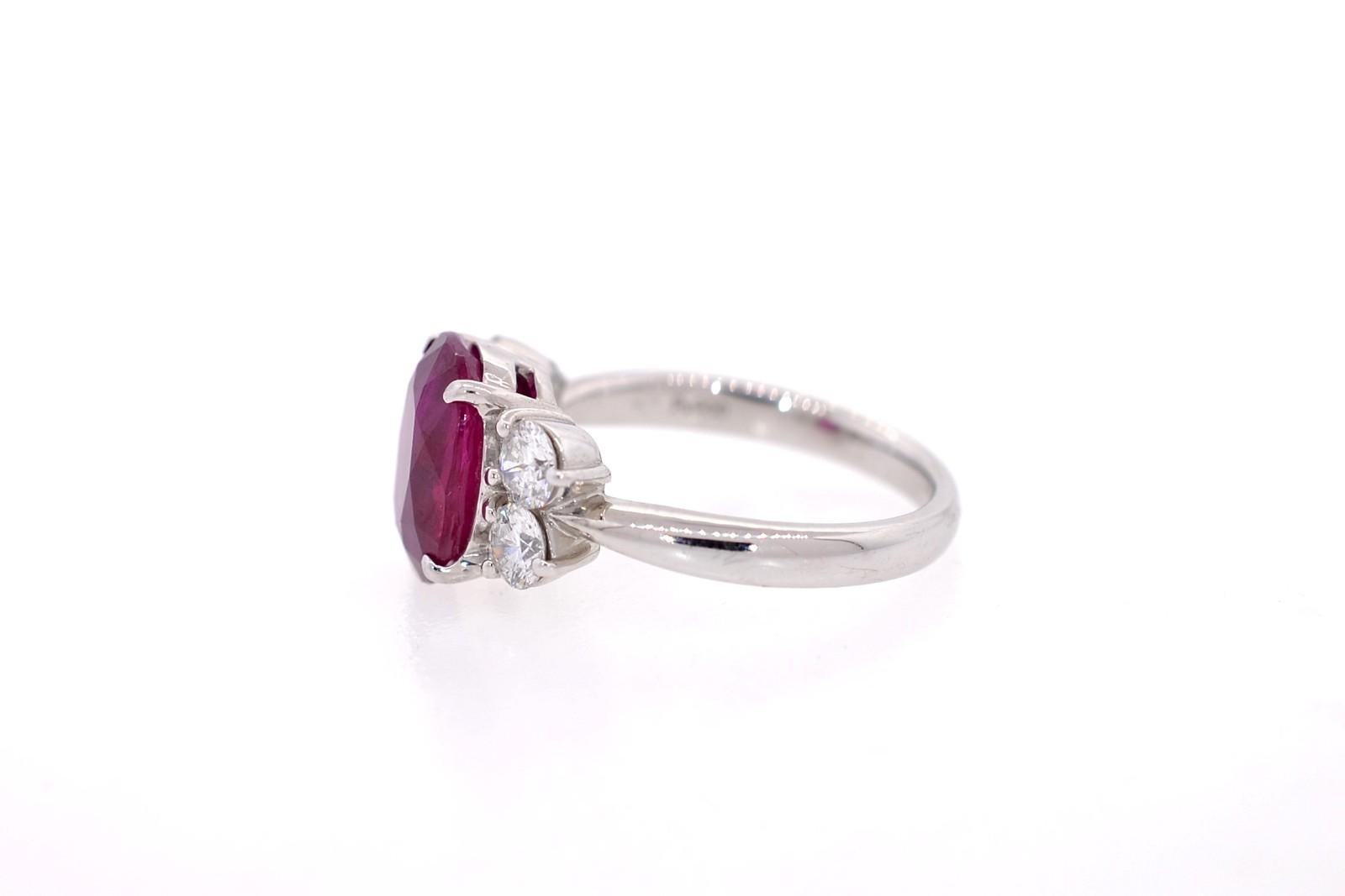 4.00 Carat Burma Ruby & Diamond Ring For Sale 7