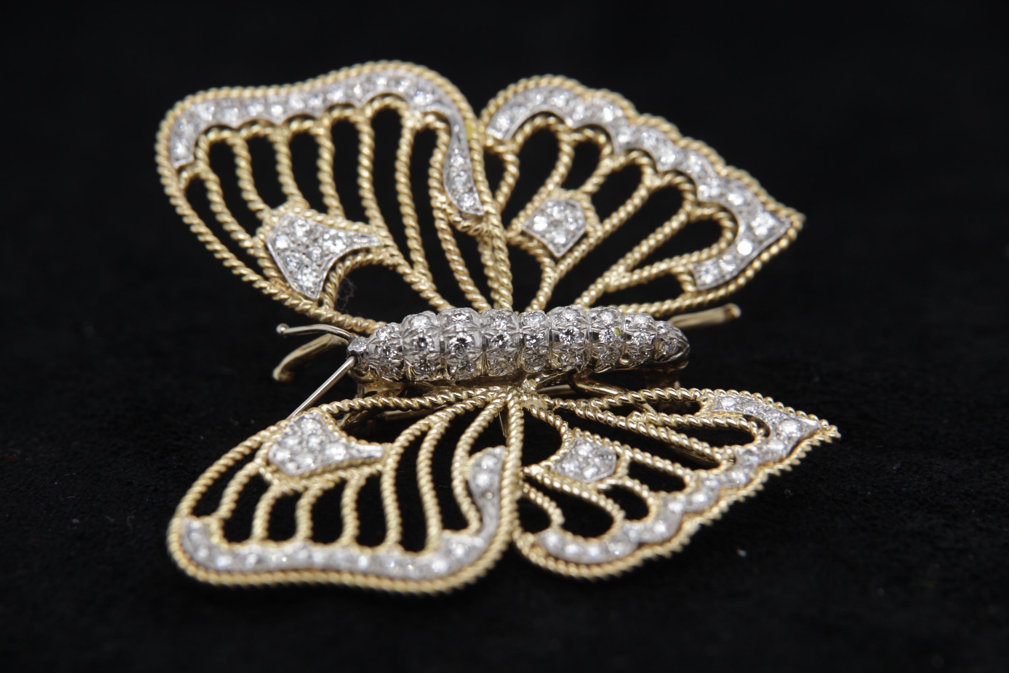 Women's or Men's 4.00 Carat Butterfly Diamond Brooch in 18 Karat Gold For Sale