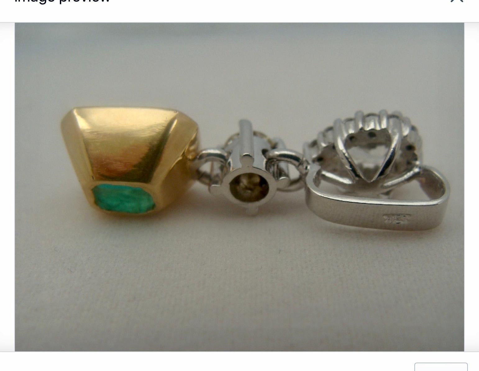 Women's 4.00 Carat Natural Emerald and Diamond Pendant 18 Karat Gold For Sale