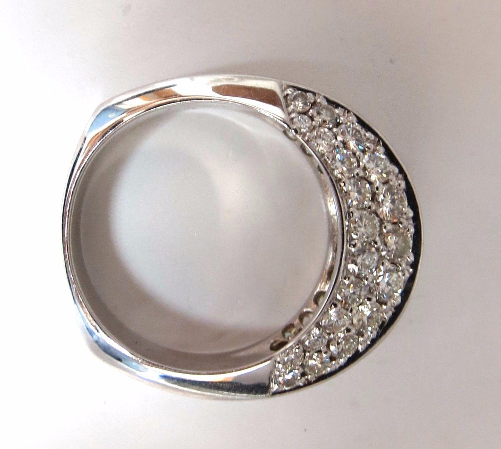 Baguette Cut 4.00 Carat Diamonds Raised Contemporary Ring Three Dimensional 18 Karat For Sale