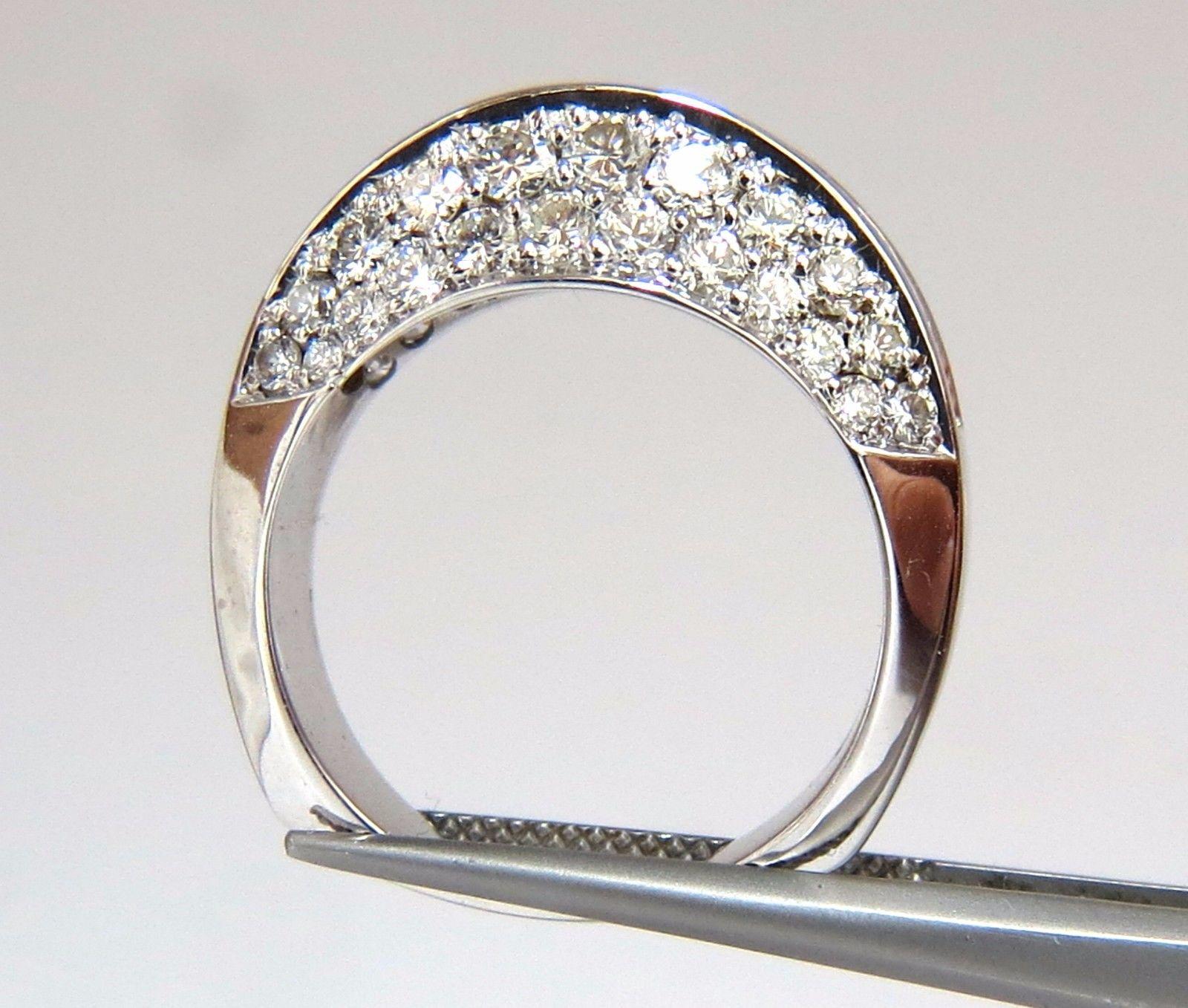 4.00 Carat Diamonds Raised Contemporary Ring Three Dimensional 18 Karat For Sale 1