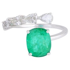 4.00 Carat Emerald Diamond 14 Karat Gold Ring