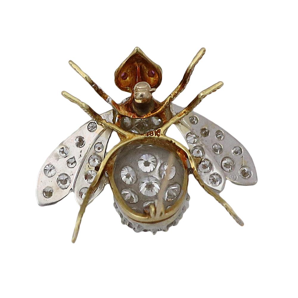 4.00 Carat H, VS White and Yellow Gold Bee Pin In Excellent Condition For Sale In Naples, FL