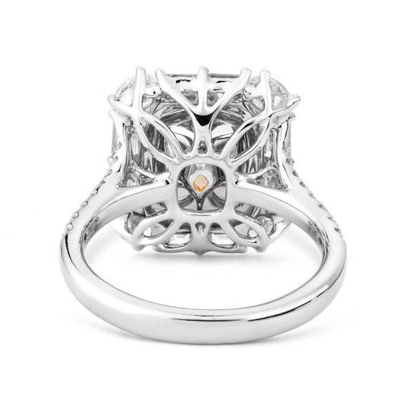 4.00 Carat Intense Yellow Diamond Ring In New Condition For Sale In Miami, FL