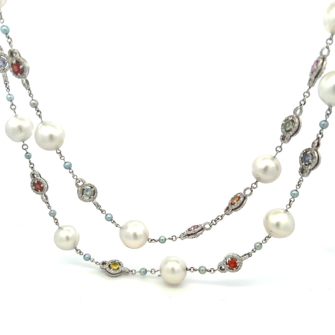 4,00 Carati Multi Gemme 3-11,7MM Perla 1,56 Carati Diamante 18K WG Collana Station in vendita 3