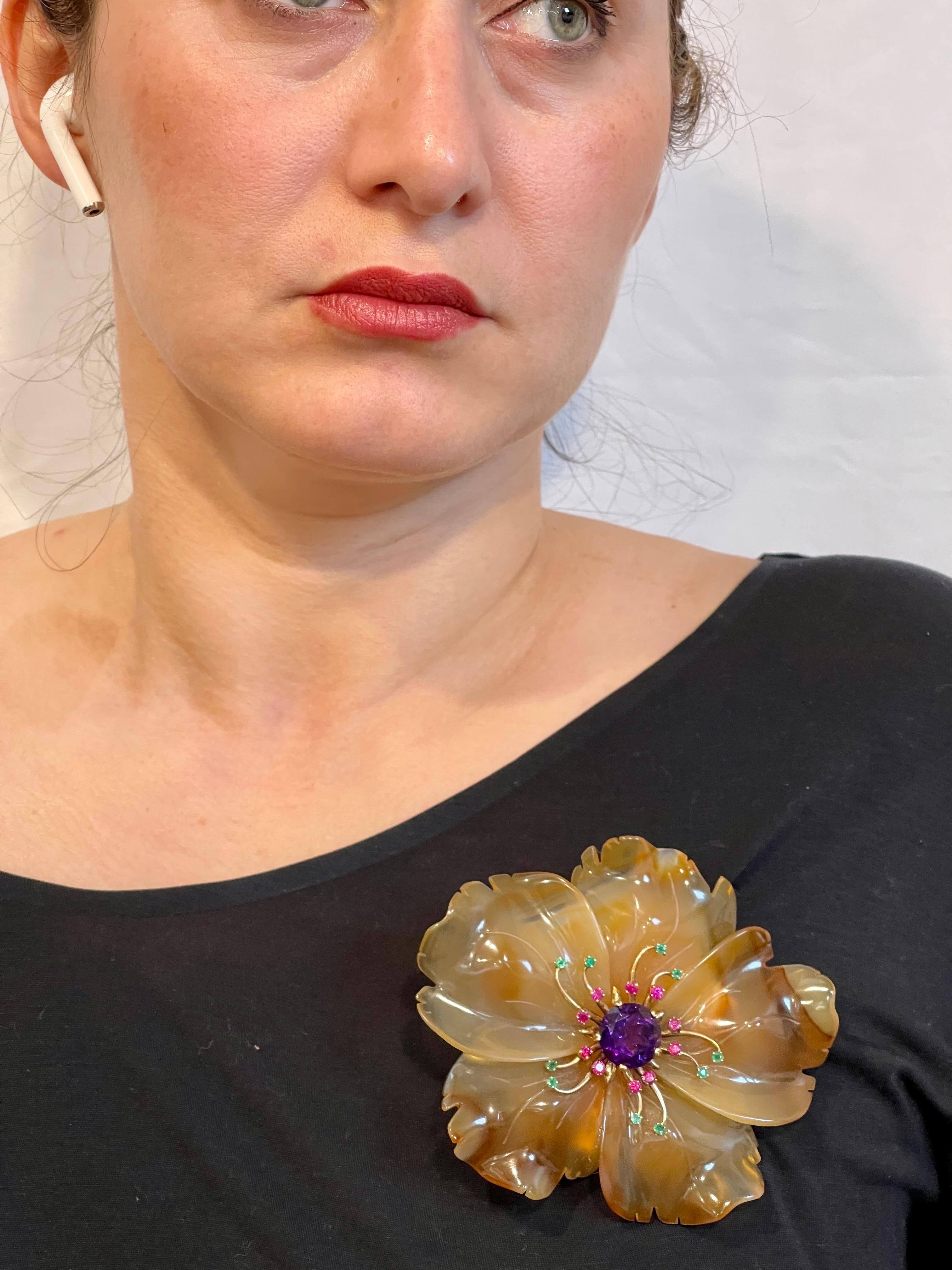 400 Carat Natural Agate, Amethyst, Ruby  and Emerald Big Flower Pin 14K Gold For Sale 5