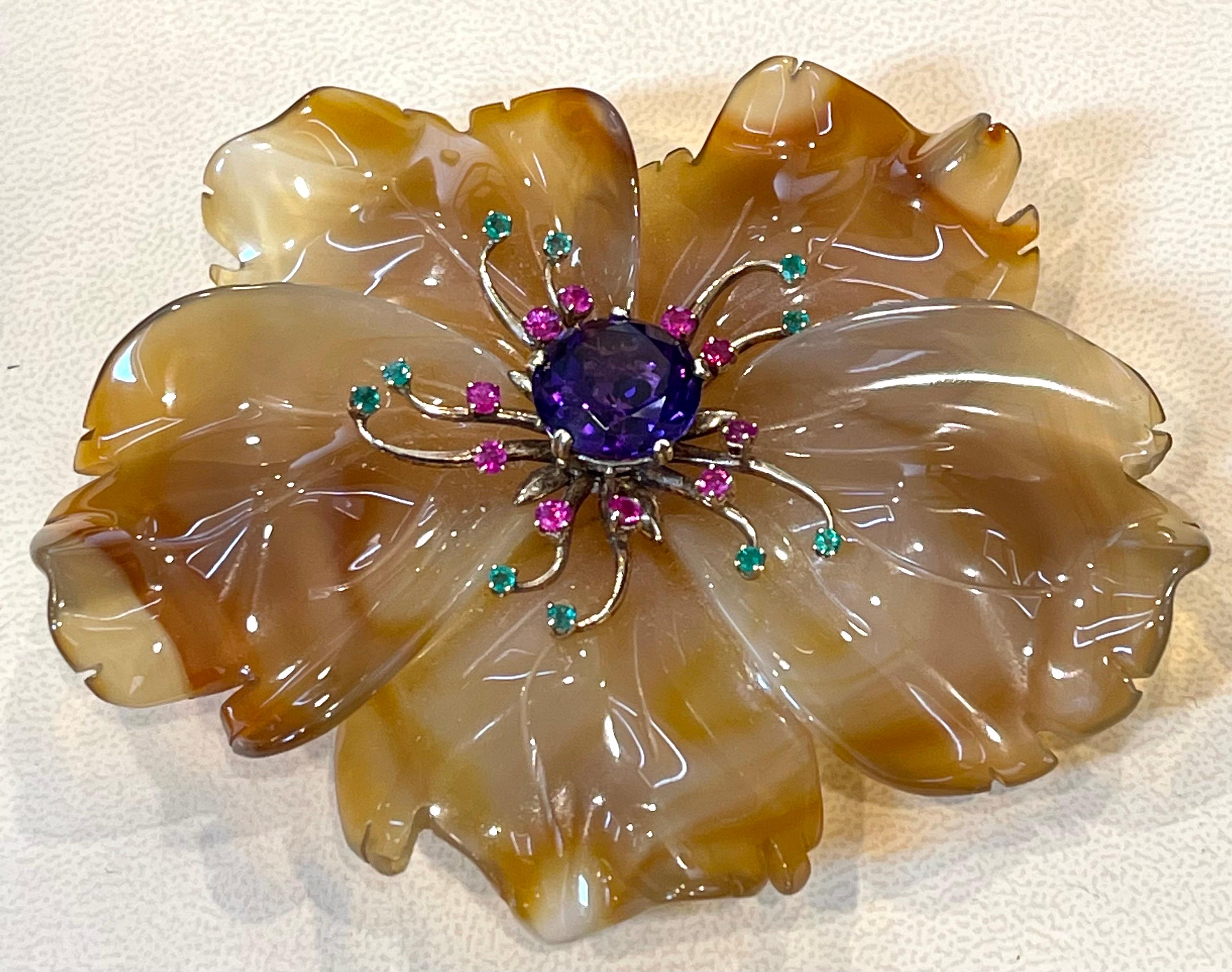 400 Carat Natural Agate, Amethyst, Ruby  and Emerald Big Flower Pin 14K Gold For Sale 1