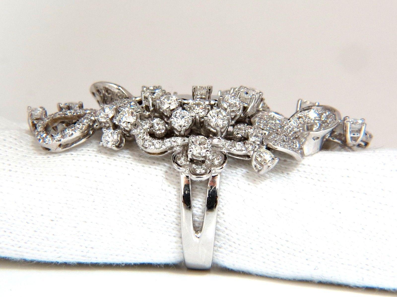 4.00 Carat Natural Brilliant Diamonds Floral Cocktail Vine 3D Deco Ring 18 Karat In New Condition For Sale In New York, NY