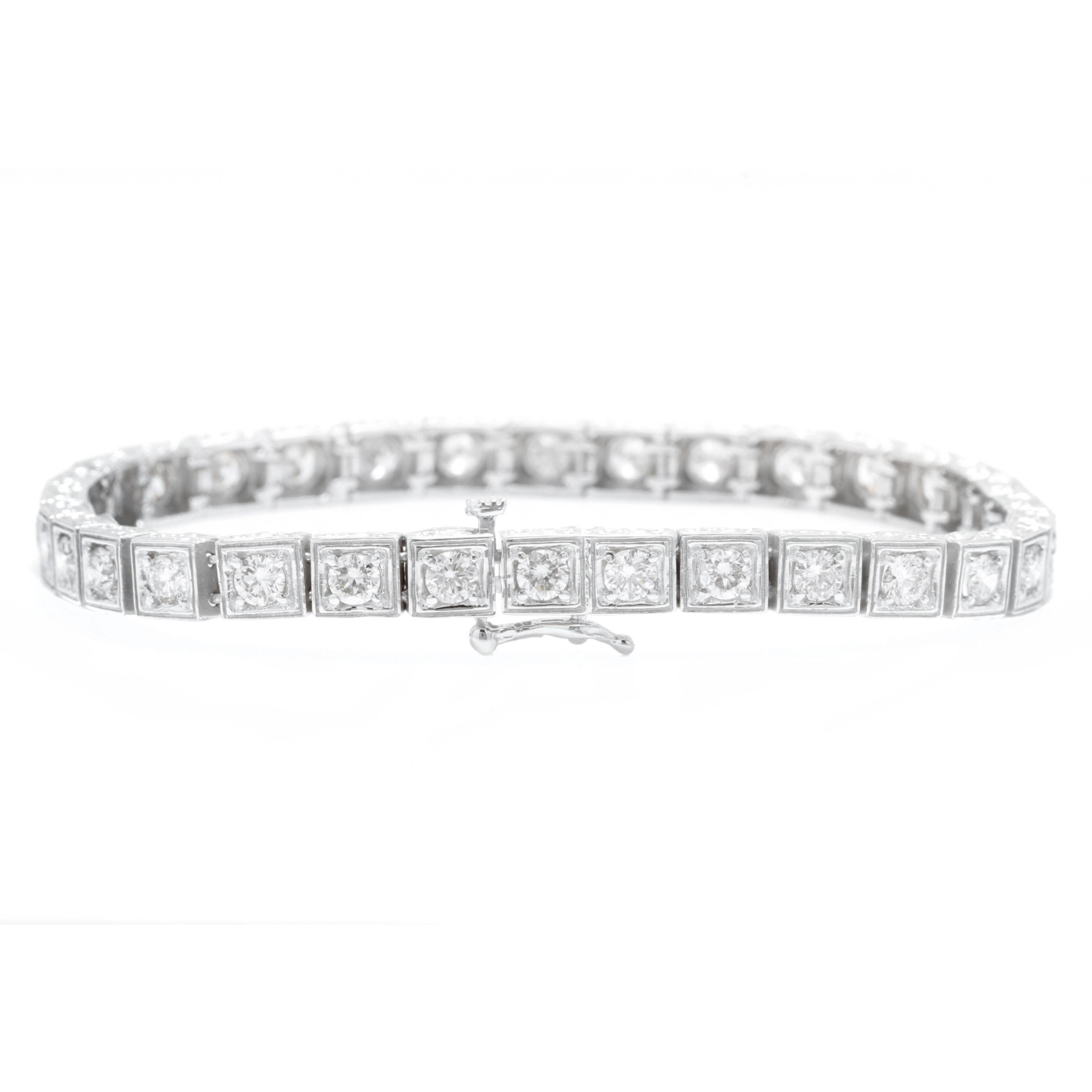 4.00 Carat Natural Diamond 14 Karat Solid White Gold Bracelet In New Condition For Sale In Los Angeles, CA