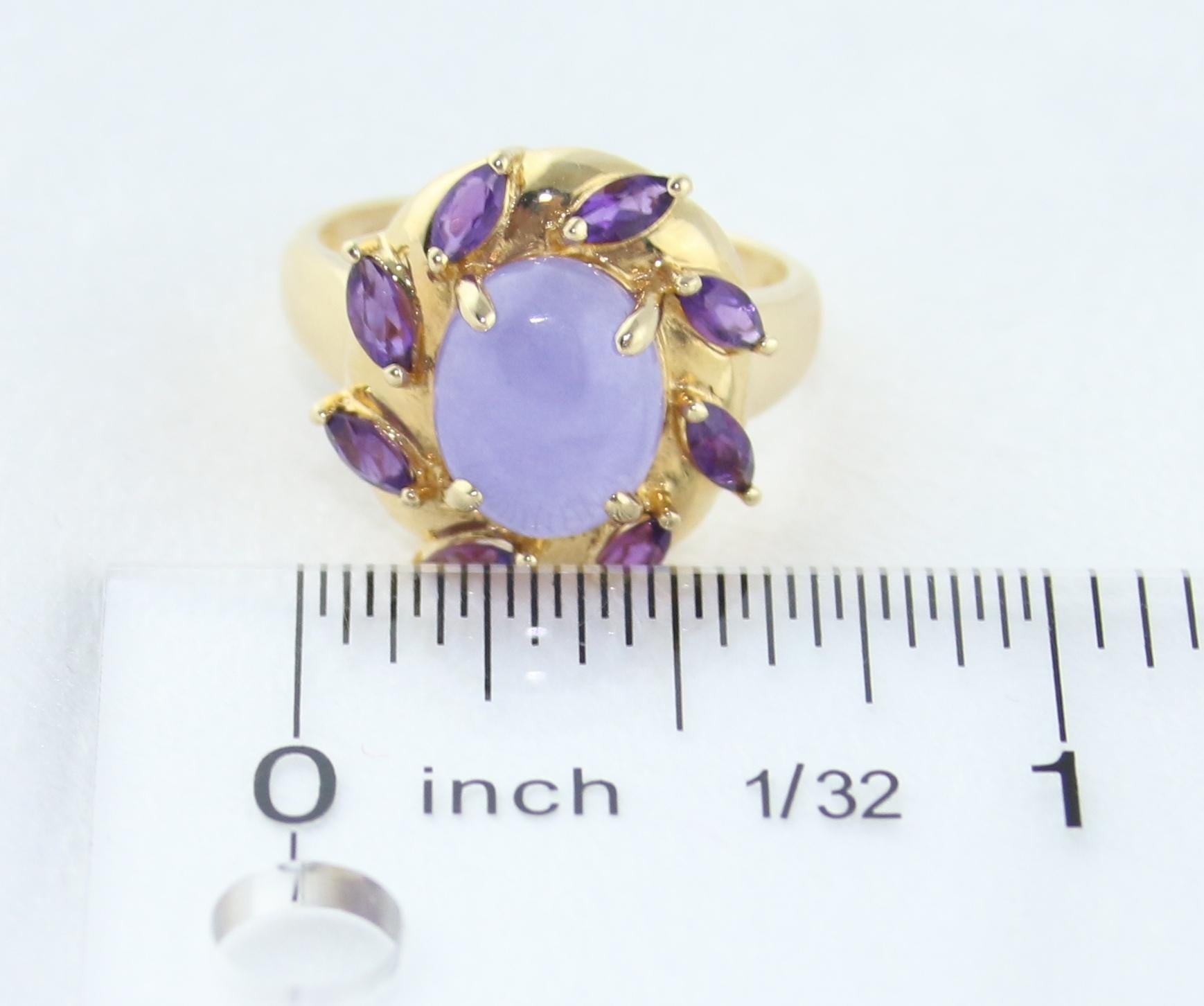 Oval Cut 4.00 Carat Natural Lavender Jade Jadeite Amethyst Gold Ring For Sale