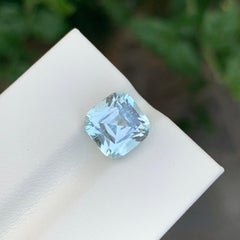 4,00 Karat Natürlicher loser Aquamarin Perfekte Quadratische Form Edelstein