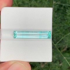 4.00 Carat Natural Loose Green Afghan Emerald Gem For Pendant And Custom Jewelry