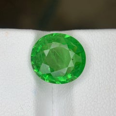 Garnet tsavorite vert naturel en vrac de 4,00 carats, taille ovale, provenant de Tanzanie