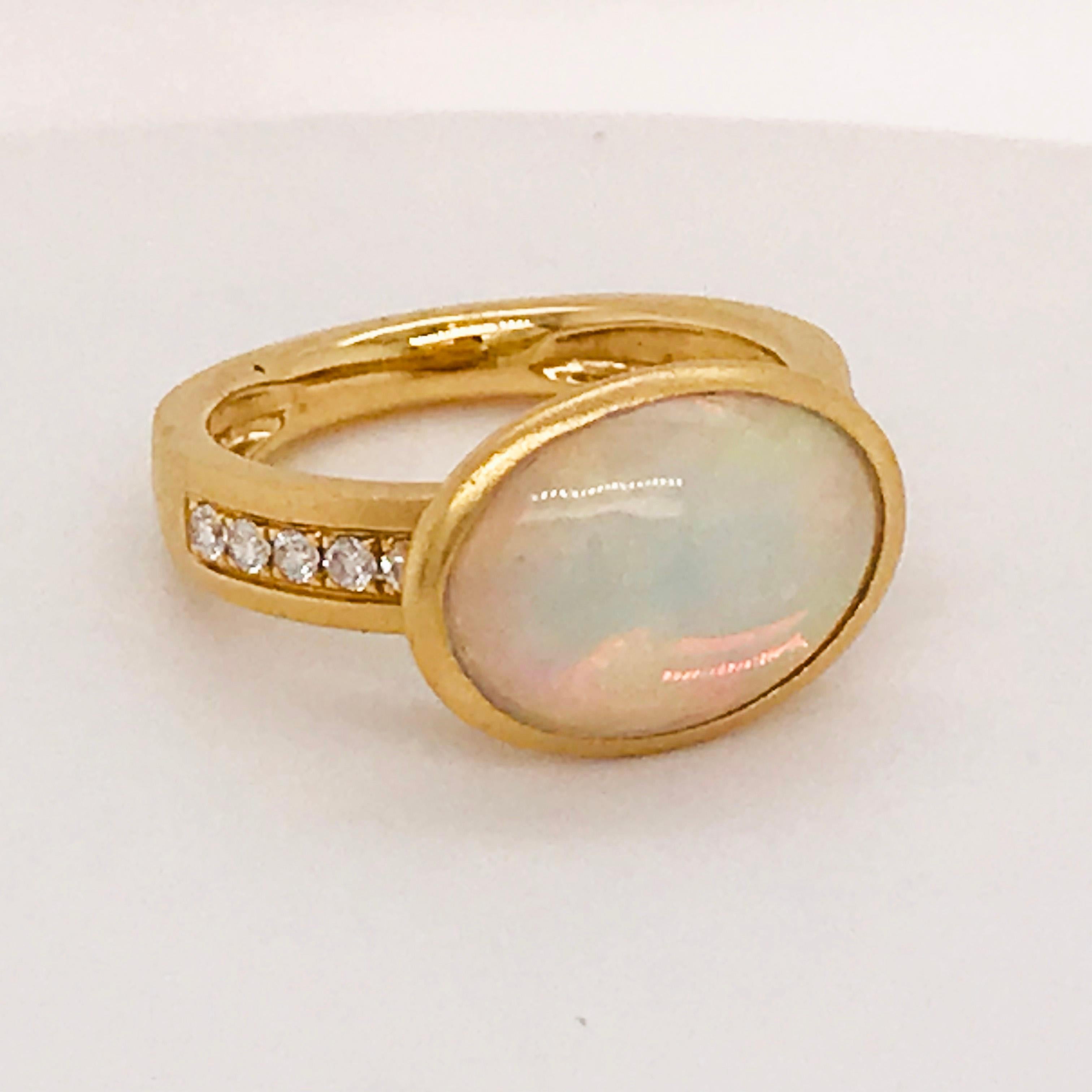 4.00 Carat Opal and 1/5 Carat Diamond Ring in Brushed 14 Karat Yellow Gold For Sale 4