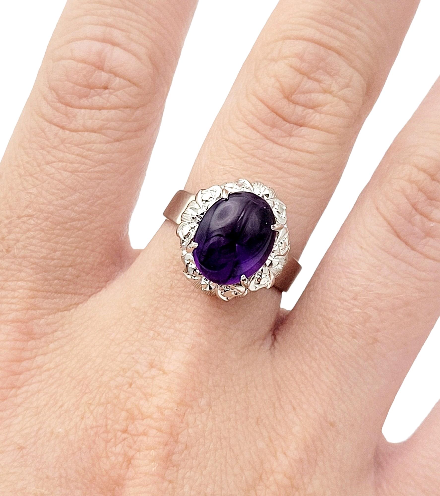 4.00 Carat Oval Cabochon Amethyst Solitaire 10 Karat White Gold Cocktail Ring  For Sale 1