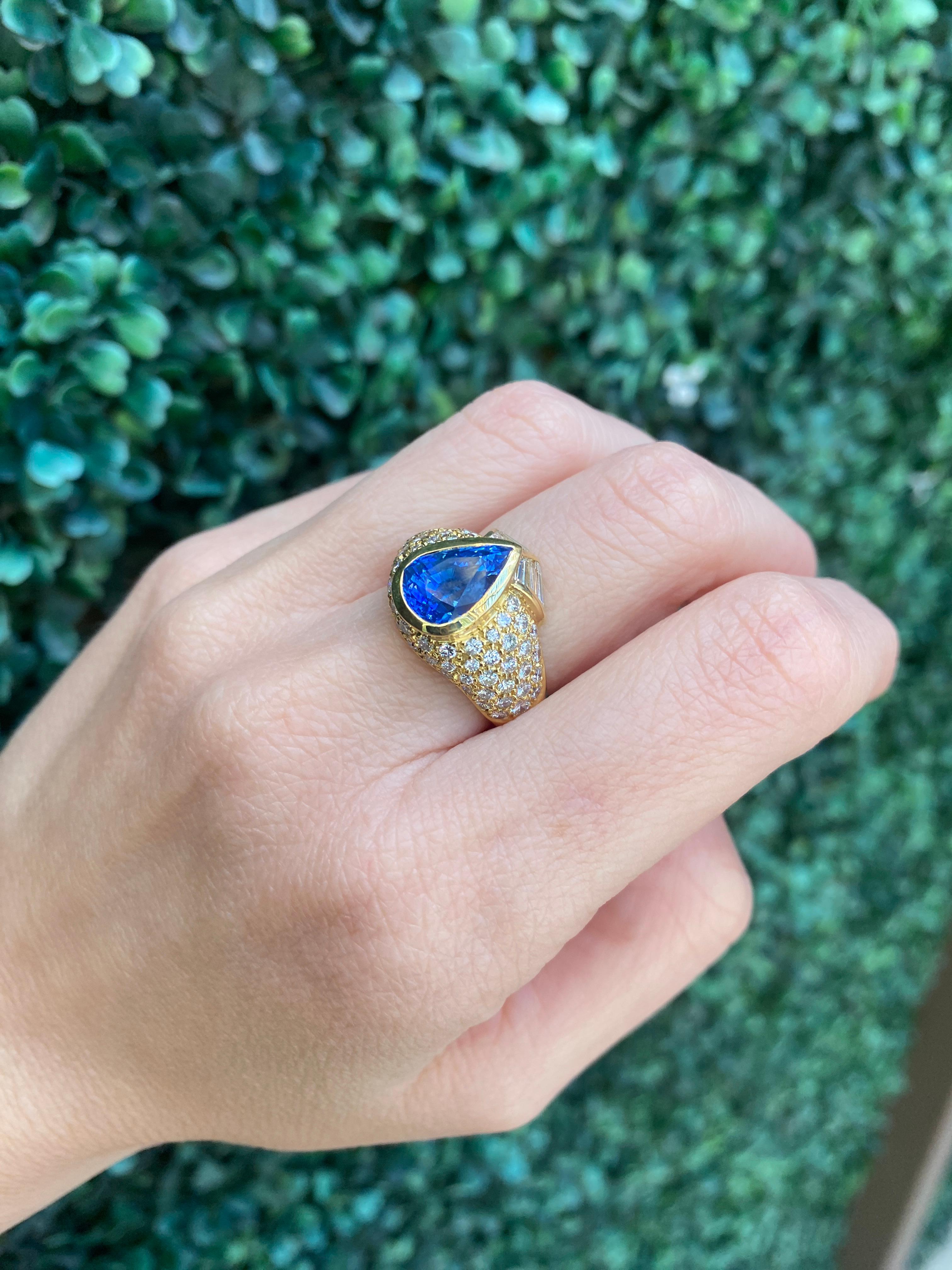 4.00 Carat Pear Shaped Sri Lankan Blue Sapphire & Diamond Cocktail Ring  For Sale 10