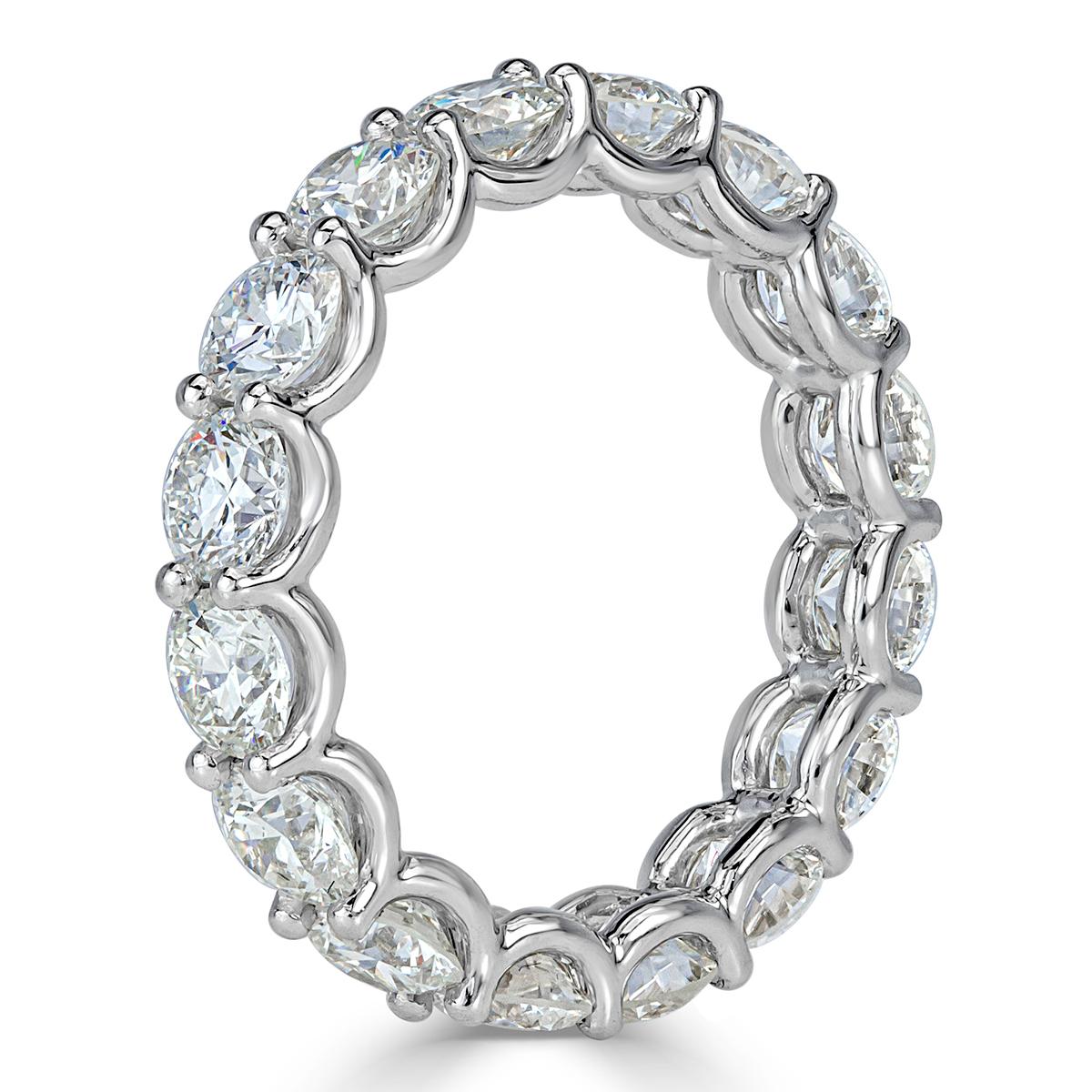Absolutely stunning from every angles, this gorgeous round brilliant cut diamond eternity band showcases 4.00ct of perfectly matched round brilliant cut diamonds graded at E-F, VS1-VS2. The diamonds are each hand selected and set in a sturdy 18k
