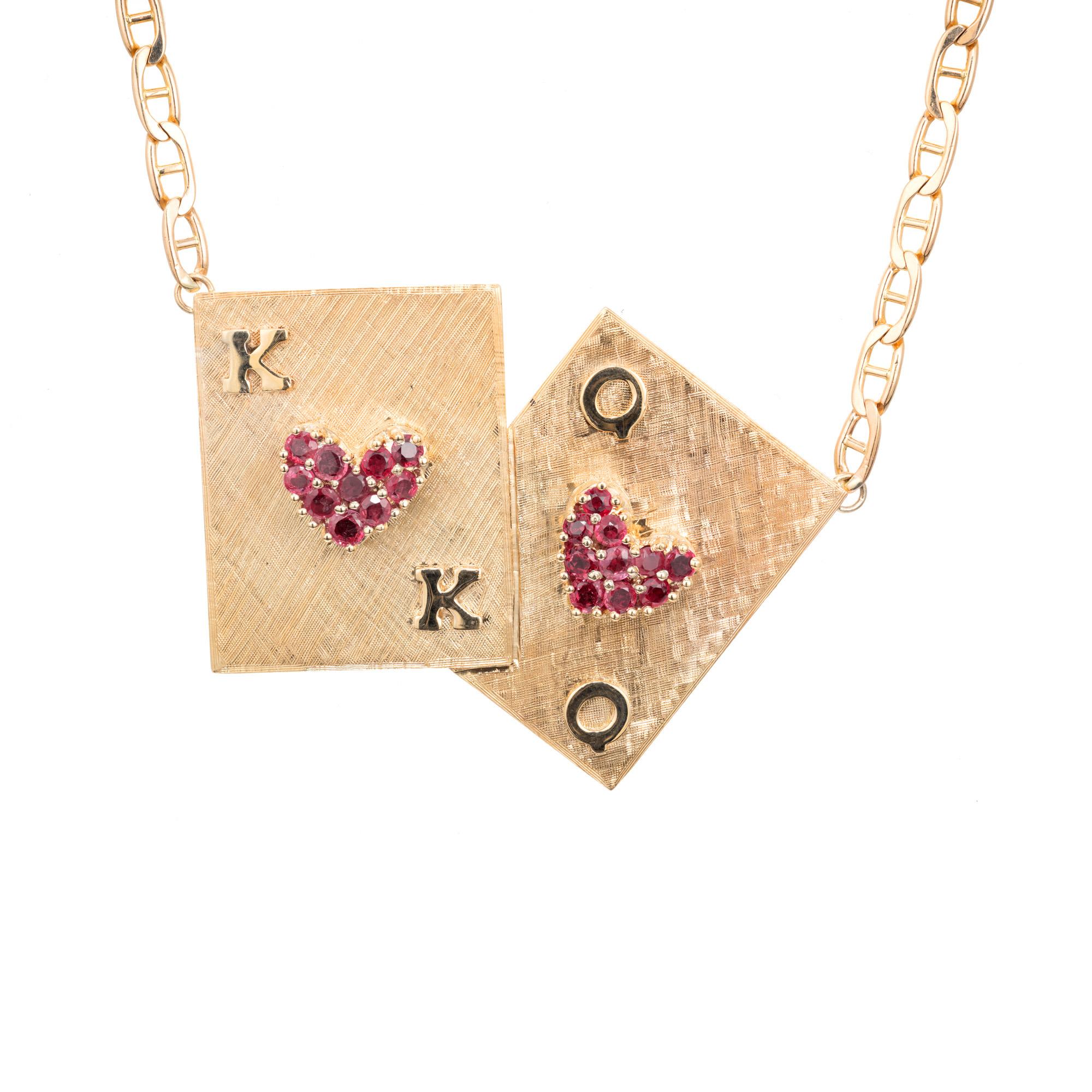 Round Cut 4.00 Carat Ruby Yellow Gold King and Queen of Hearts Poker Card Pendant Necklace For Sale