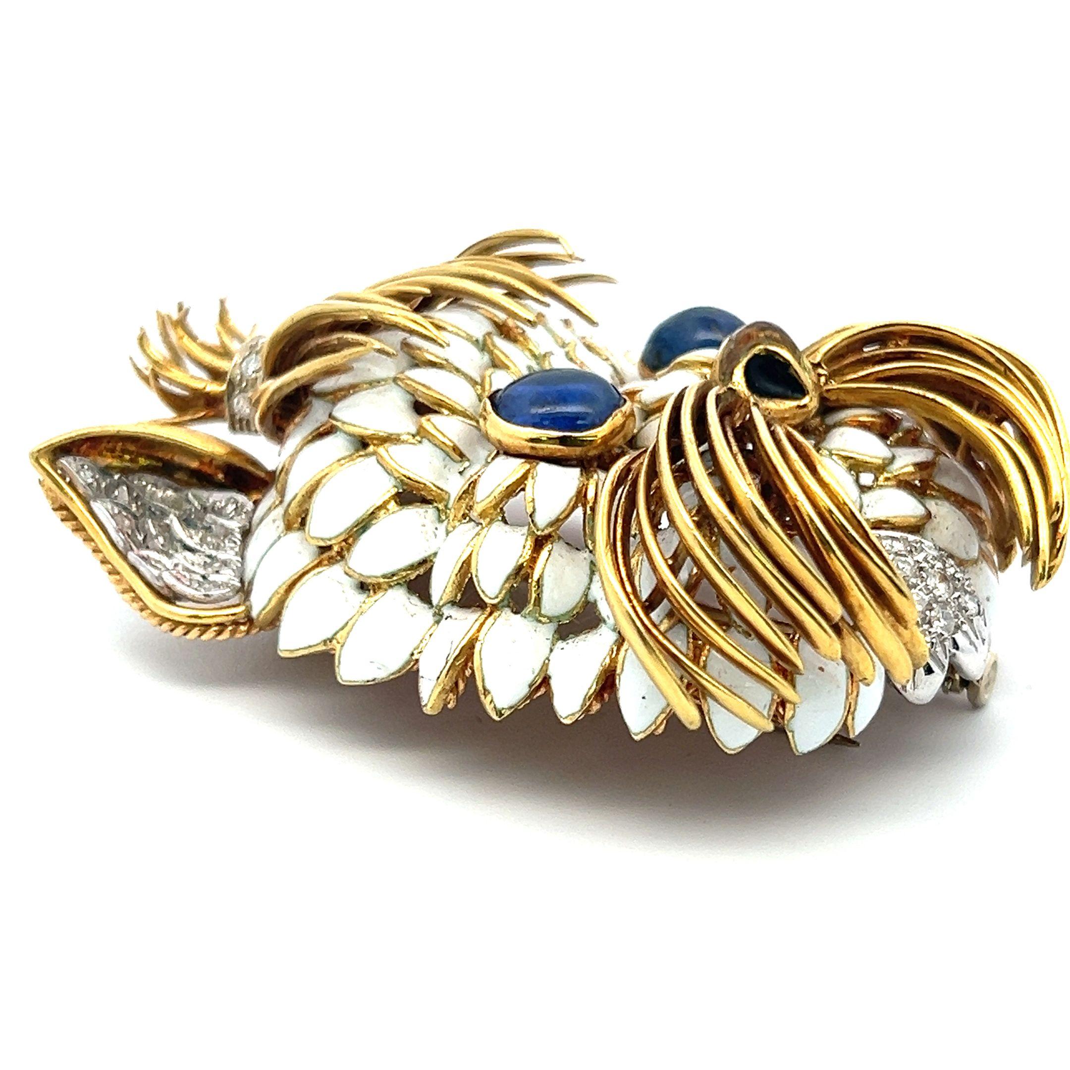Round Cut 4.00 Carat Sapphire 1.30 Carat Round Diamond 18K Yellow Gold Pin Brooch For Sale