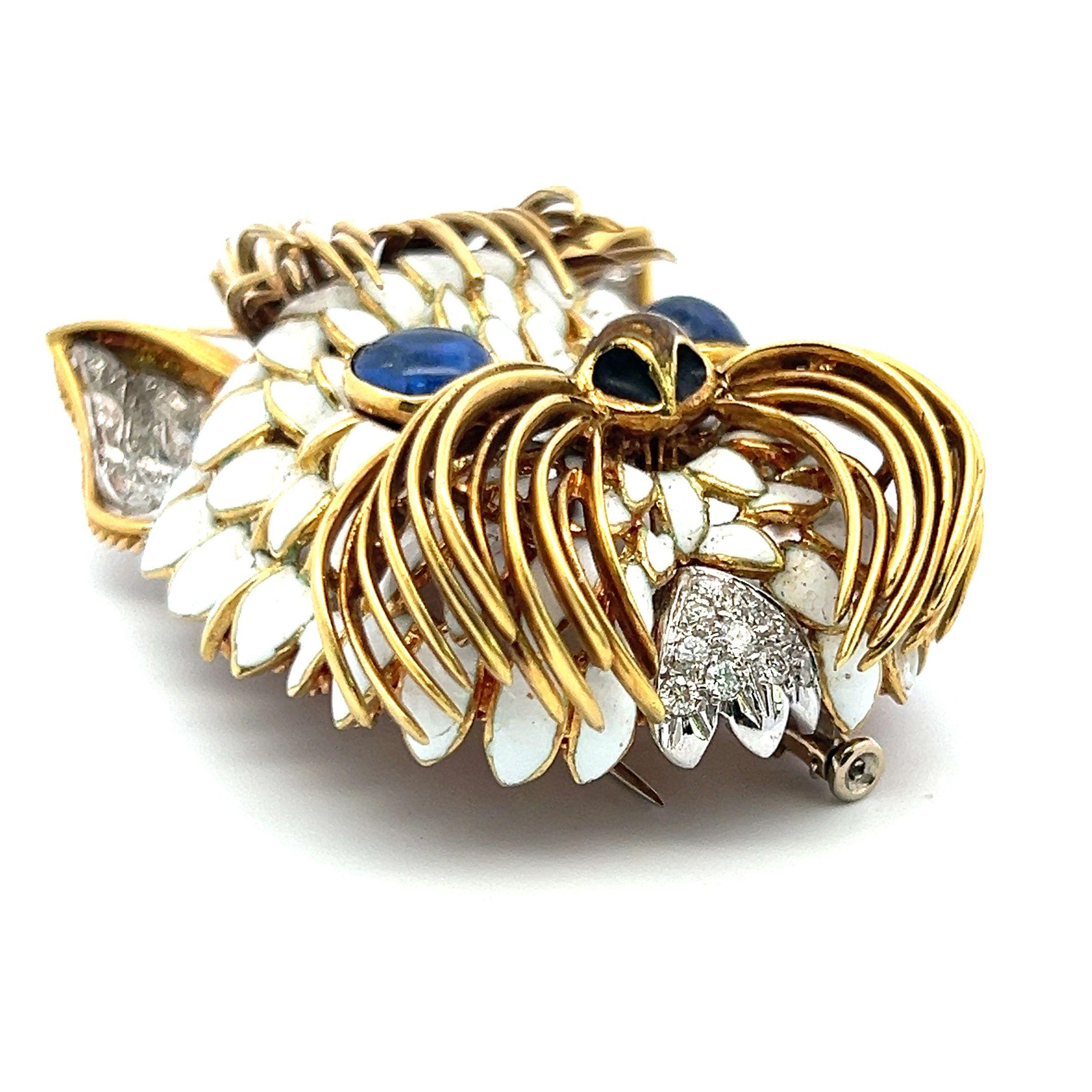 4.00 Carat Sapphire 1.30 Carat Round Diamond 18K Yellow Gold Pin Brooch In Good Condition For Sale In New York, NY
