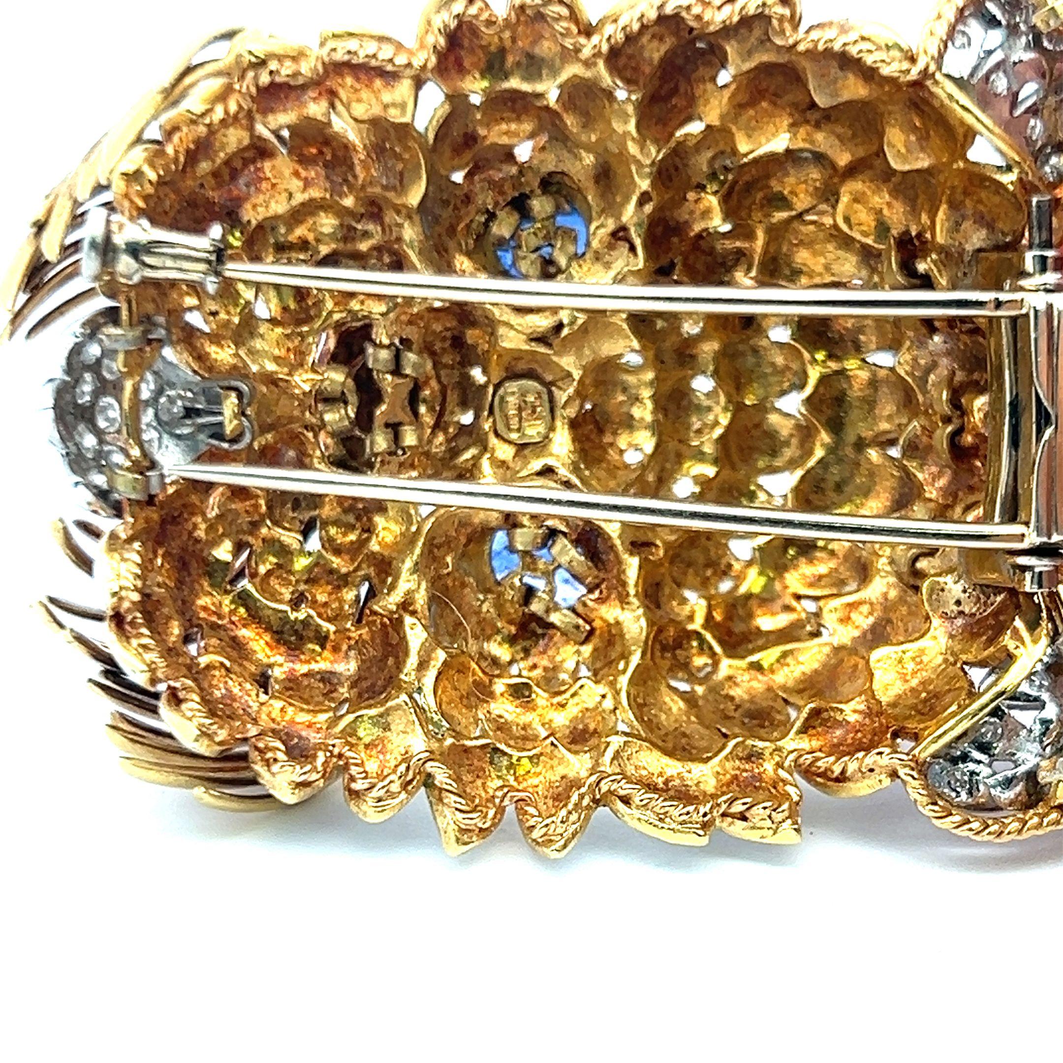 4.00 Carat Sapphire 1.30 Carat Round Diamond 18K Yellow Gold Pin Brooch For Sale 4