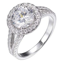 Bague de fiançailles à tige fendue avec halo en zirconia cubique Sloane de 4,00 carats