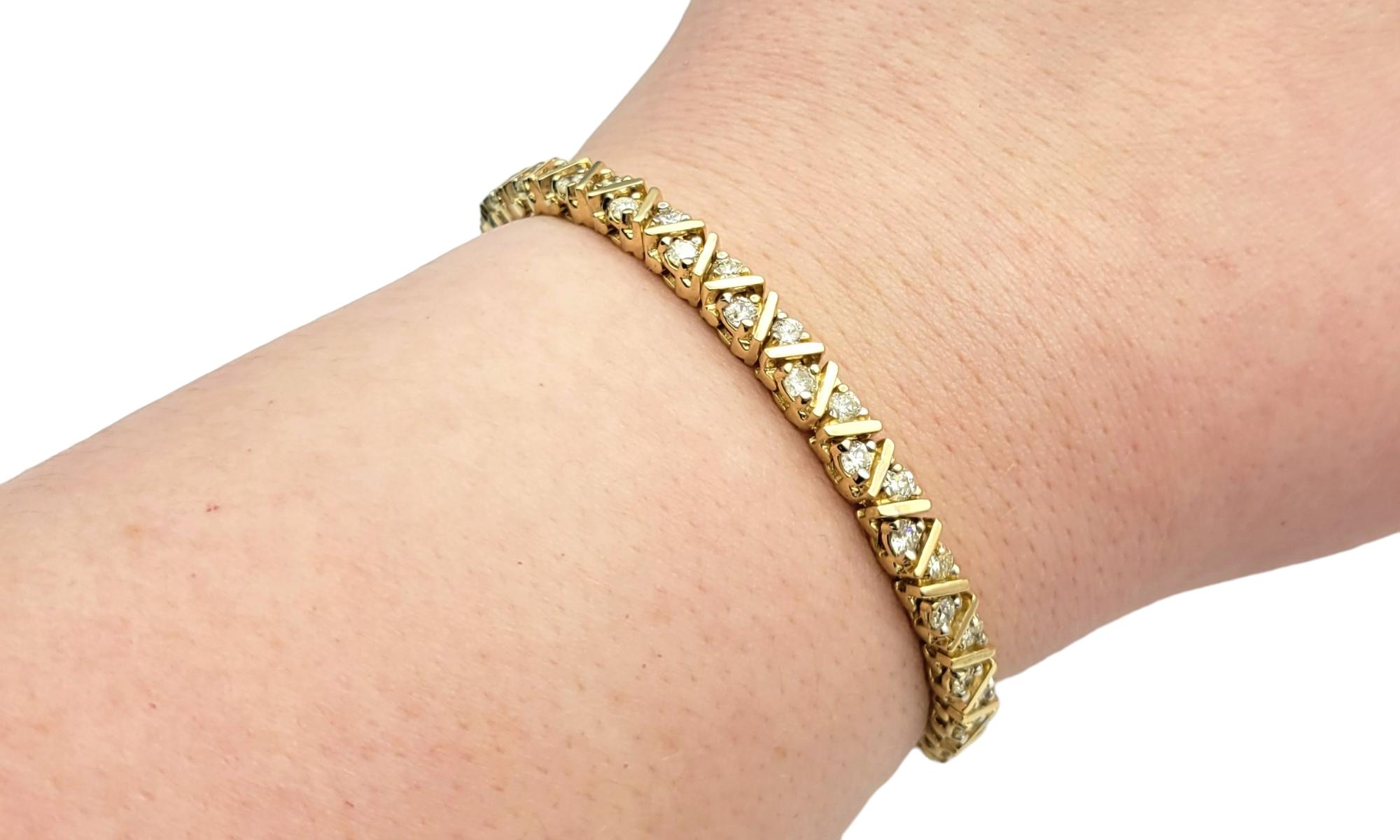 4.00 Carat Total Round Diamond Geometric Link Line Bracelet in 14K Yellow Gold For Sale 1