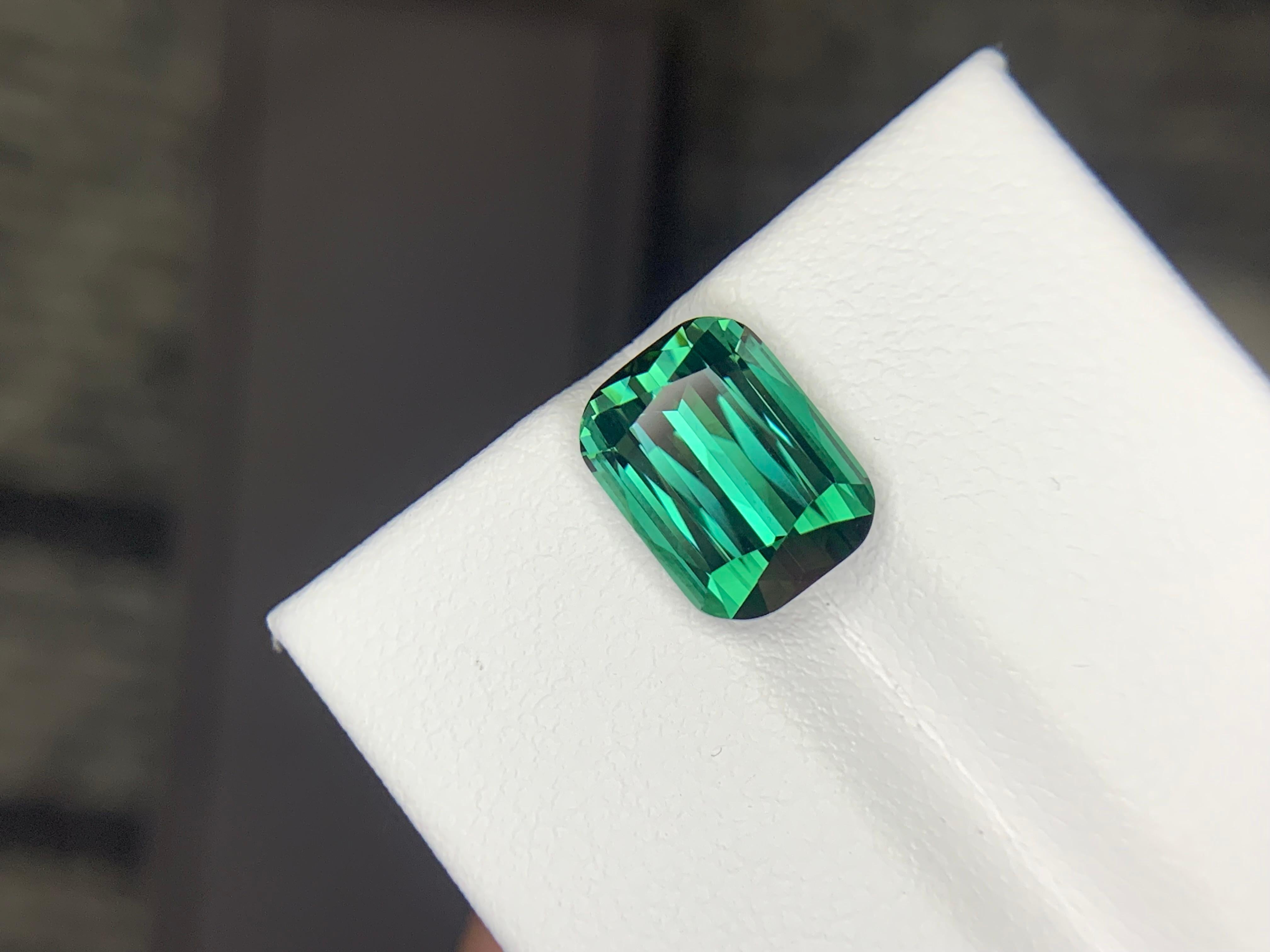 4.00 Carats Bluish Green Tourmaline Loose Natural Gemstone Cushion Cut (Tourmaline verte bleuâtre en vrac) en vente 6