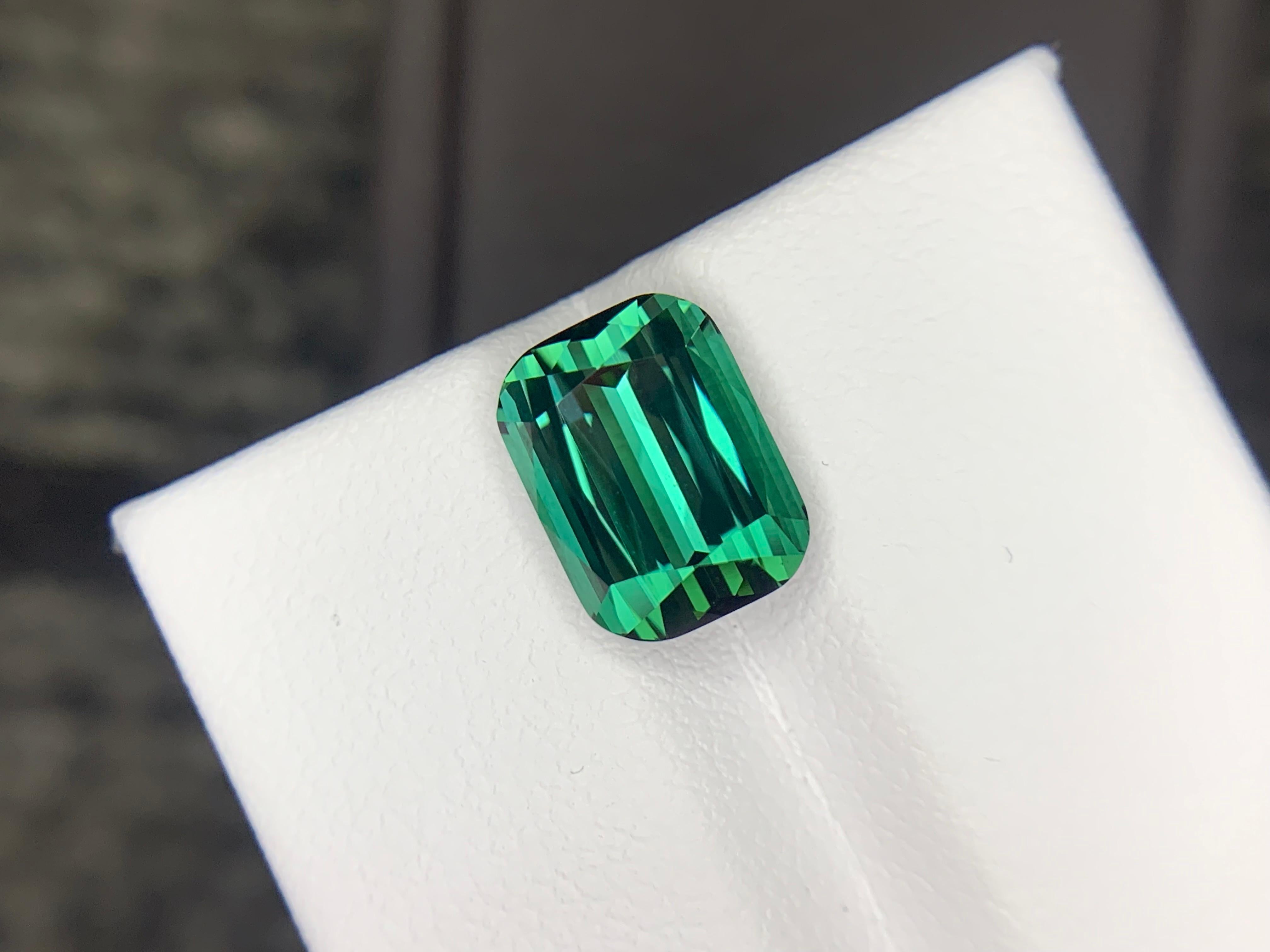 4.00 Carats Bluish Green Tourmaline Loose Natural Gemstone Cushion Cut (Tourmaline verte bleuâtre en vrac) en vente 10