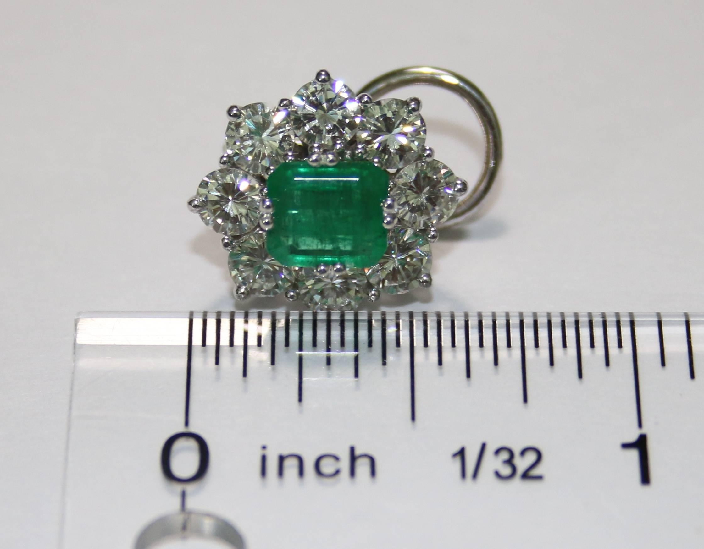4.00 Carat Diamond and 2.50 Carat Emerald Gold Earrings In Excellent Condition For Sale In New York, NY