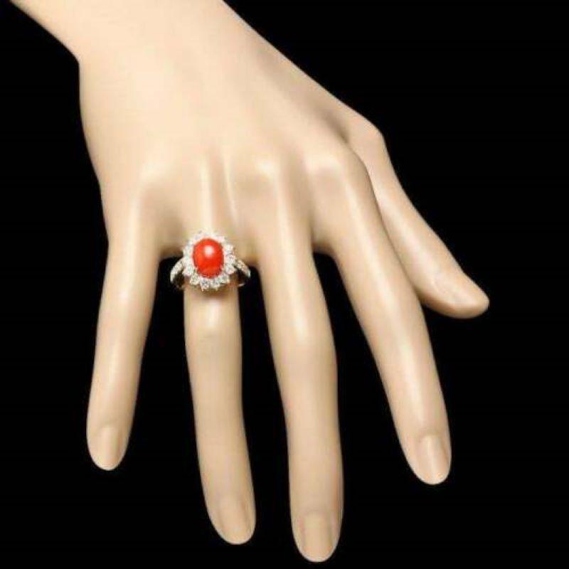 Mixed Cut 4.00 Carat Impressive Coral and Diamond 14 Karat Yellow Gold Ring For Sale