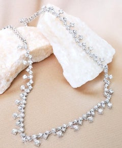 4.00 Carats Mixed Shape Diamonds 18K Gold Necklace
