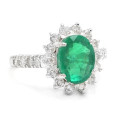 4.00 Carat Natural Emerald and Diamond 14 Karat Solid White Gold Ring