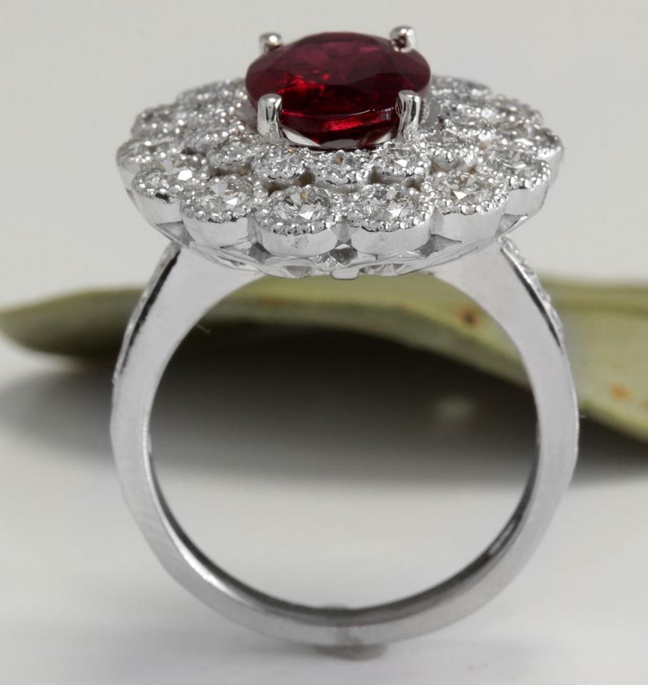 Women's 4.00 Carat Natural Tourmaline and Diamond 14 Karat Solid White Gold Ring For Sale