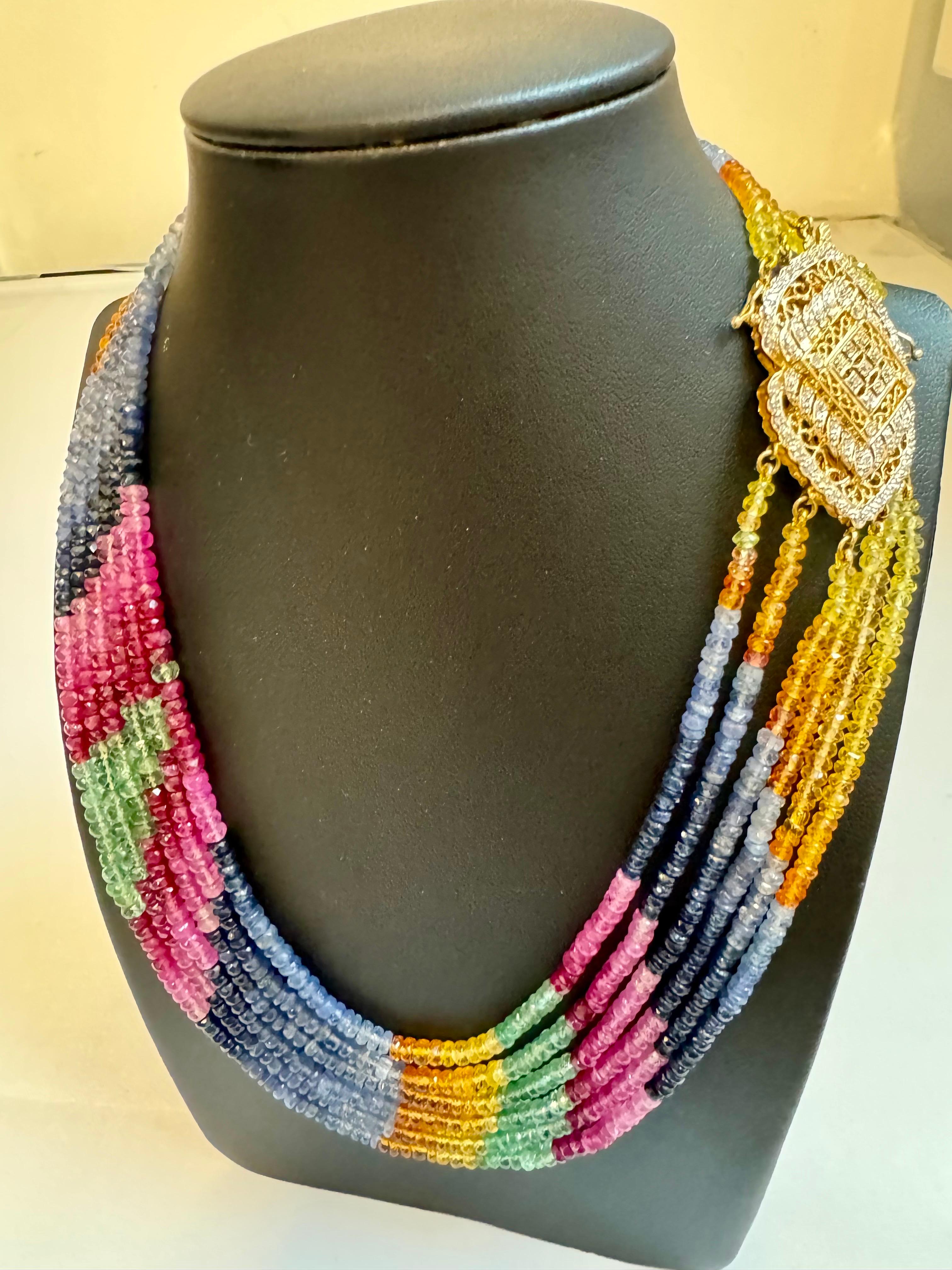 400 Ct , 6 Layer Natural Emerald Ruby & Sapphire Bead Necklace 18K Diamond Clasp In Excellent Condition For Sale In New York, NY