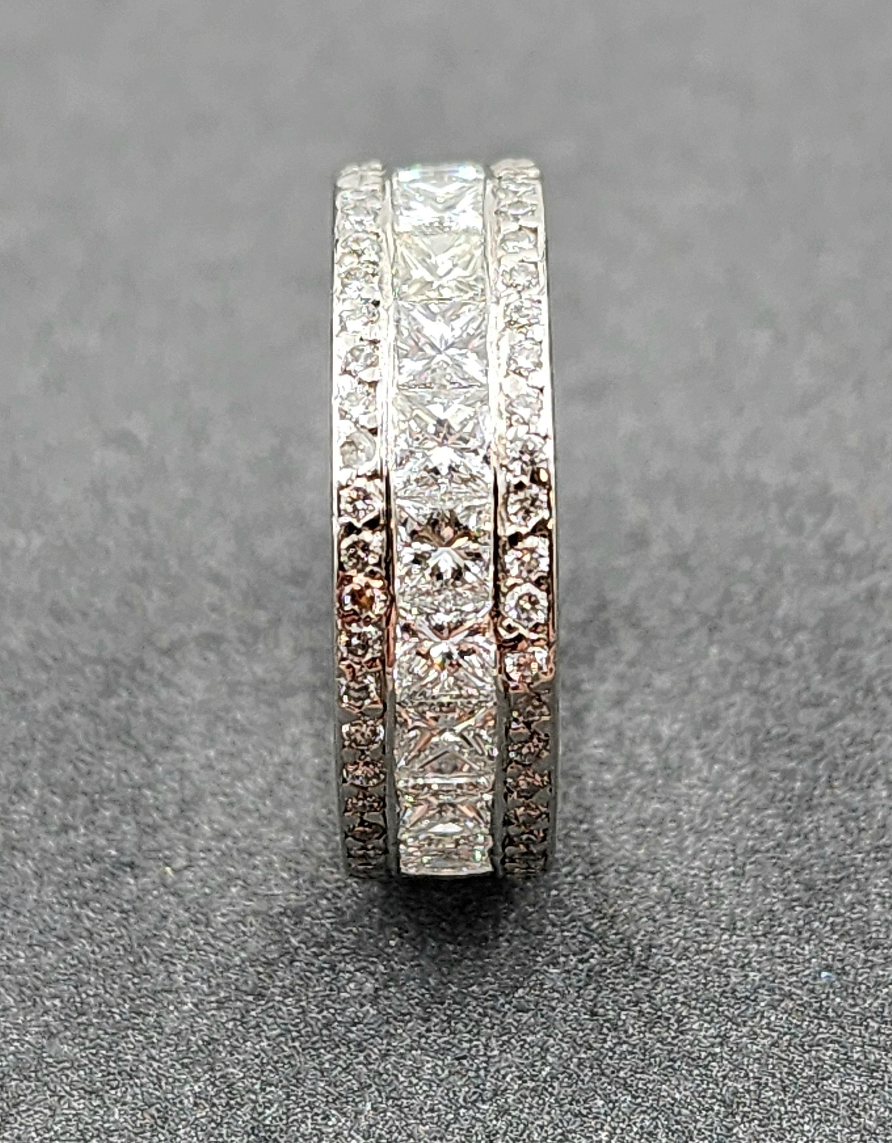 4.00 Karat Diamant Eternity Band für Damen oder Herren im Angebot