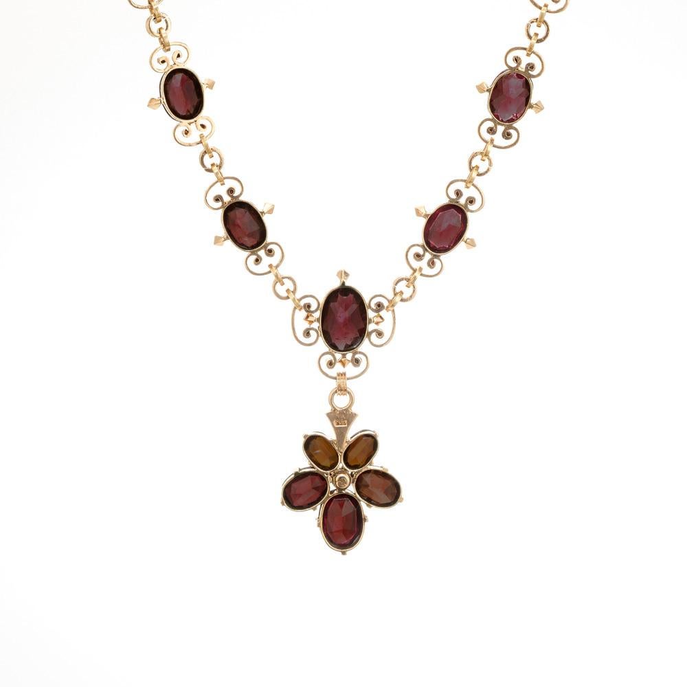 Collier pendentif victorien en or rose avec perles et grenats de 40,00 carats Pour femmes en vente