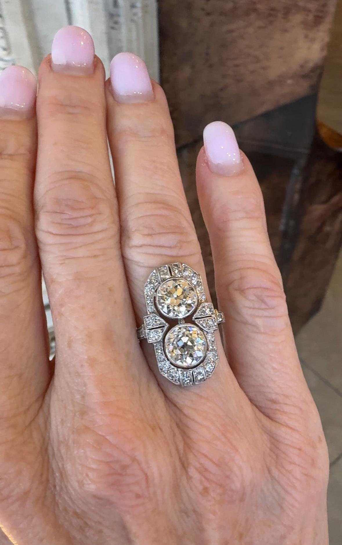 Women's or Men's 4.00carat Art Deco Double Diamond Ring For Sale