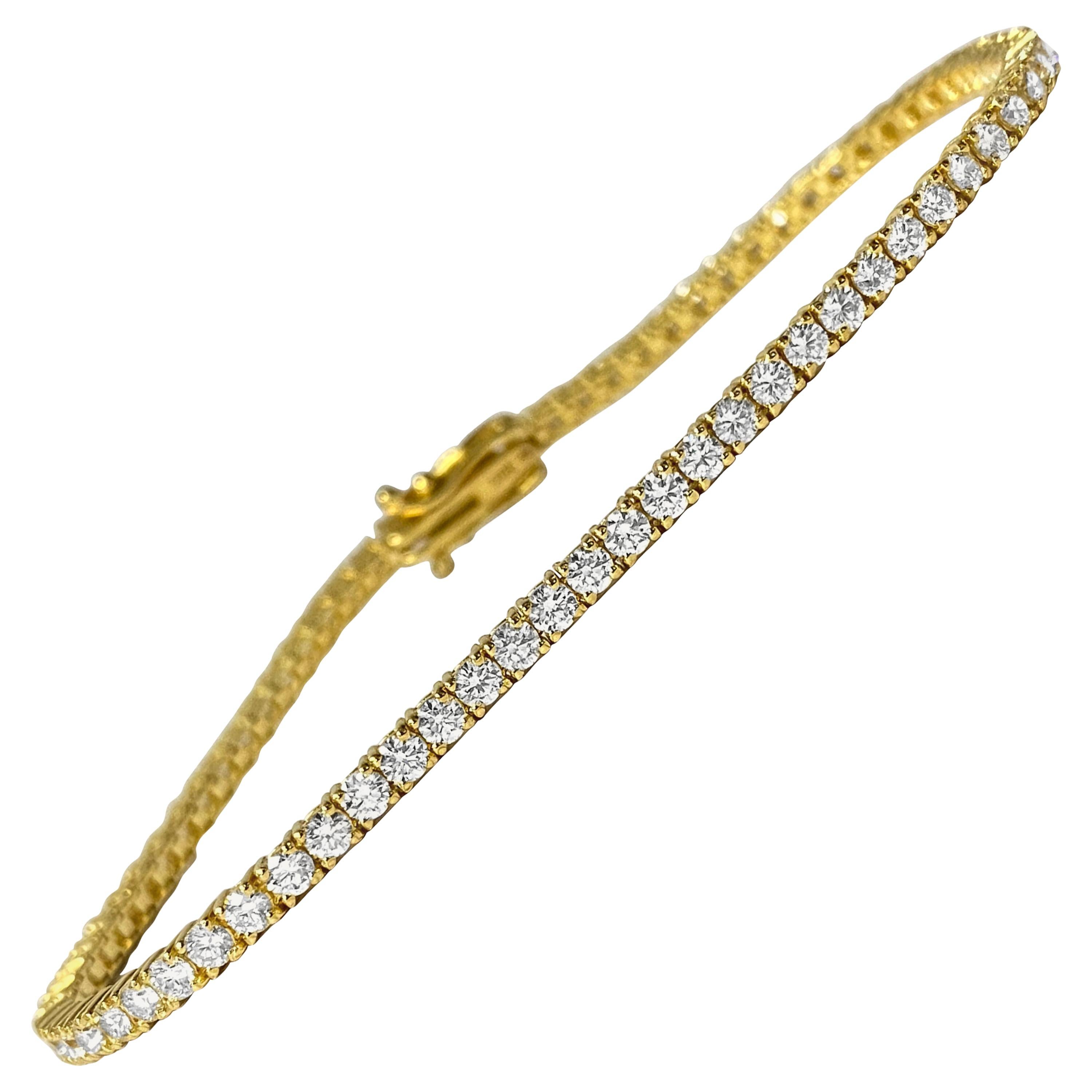 4.00ct VVS Diamond Tennis Bracelet in 10k Yellow Gold Unisex For Sale